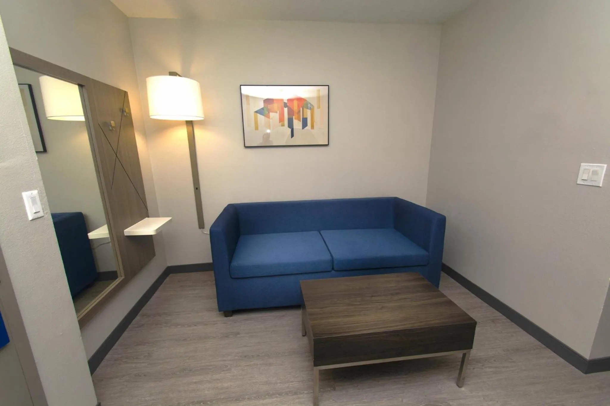 Photo of the whole room in Holiday Inn Express & Suites Cocoa by IHG