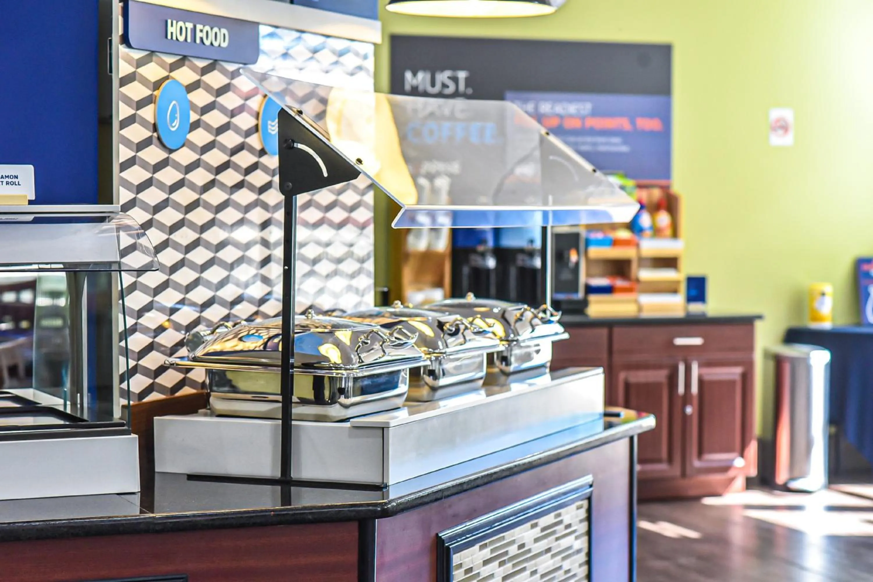 Breakfast in Holiday Inn Express & Suites Cocoa by IHG