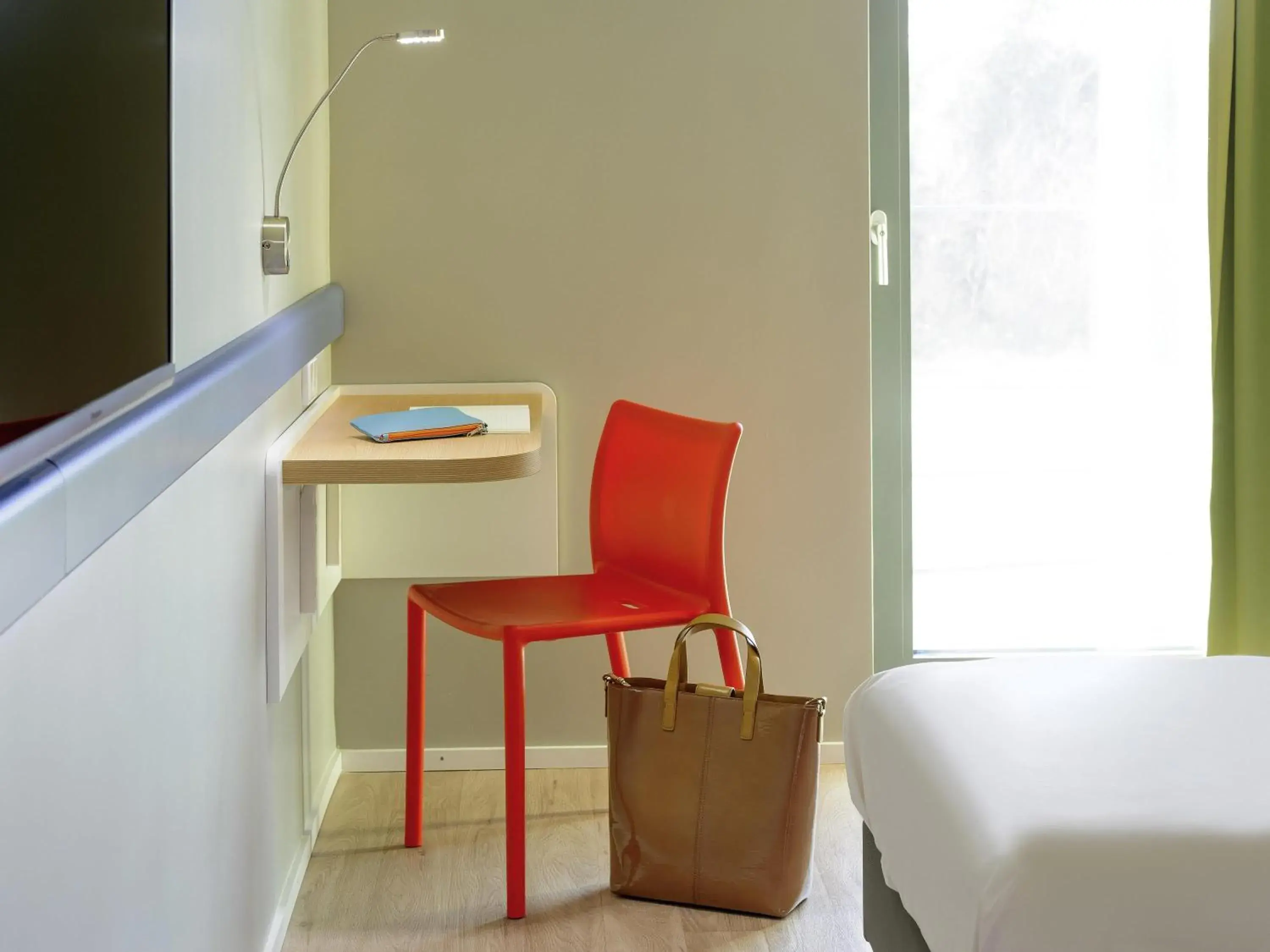 Bedroom, Bed in ibis budget Konstanz Bedroom, Bed in ibis budget Konstanz