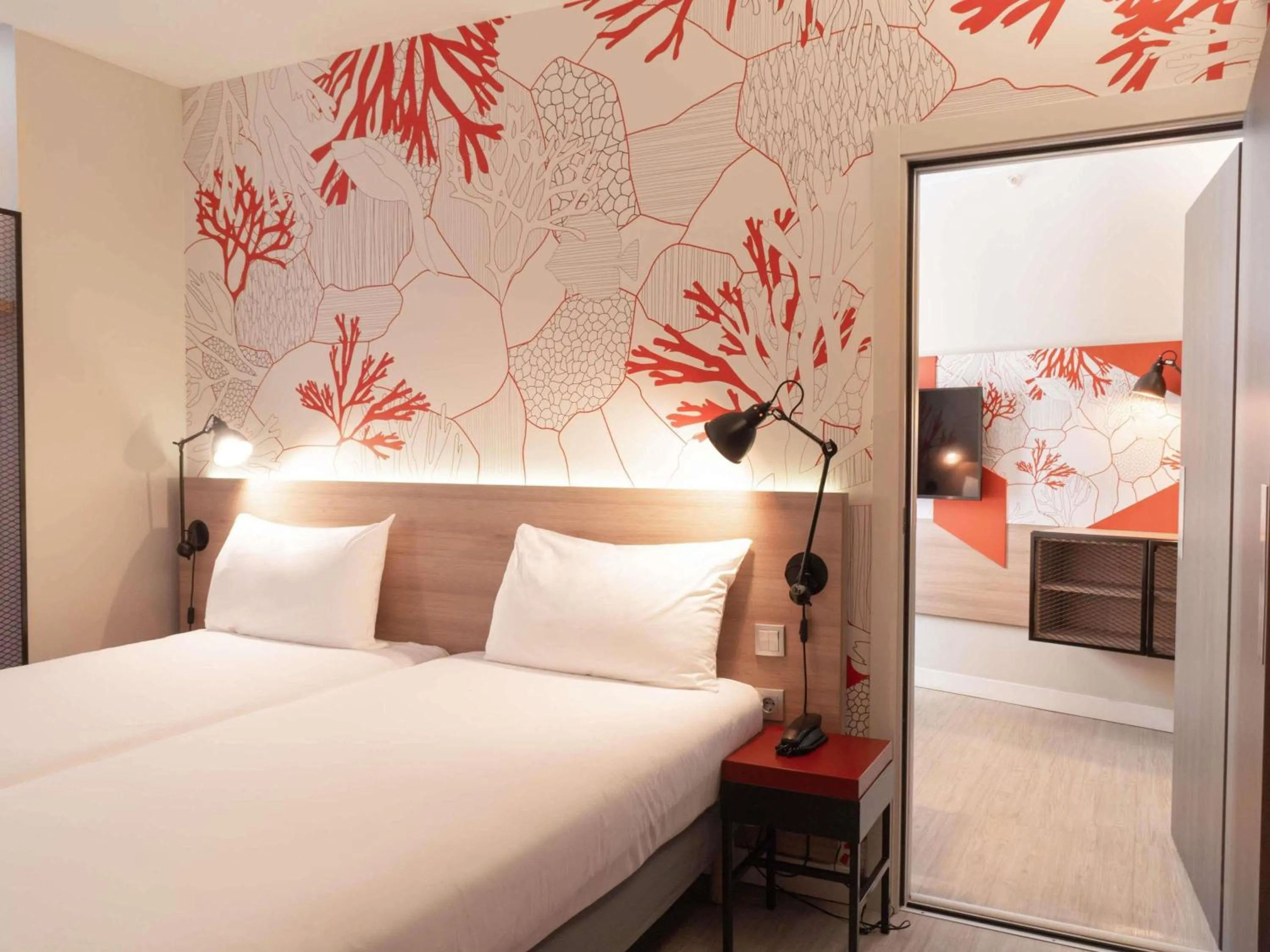 Bedroom, Bed in ibis Styles Barcelona City Bogatell
