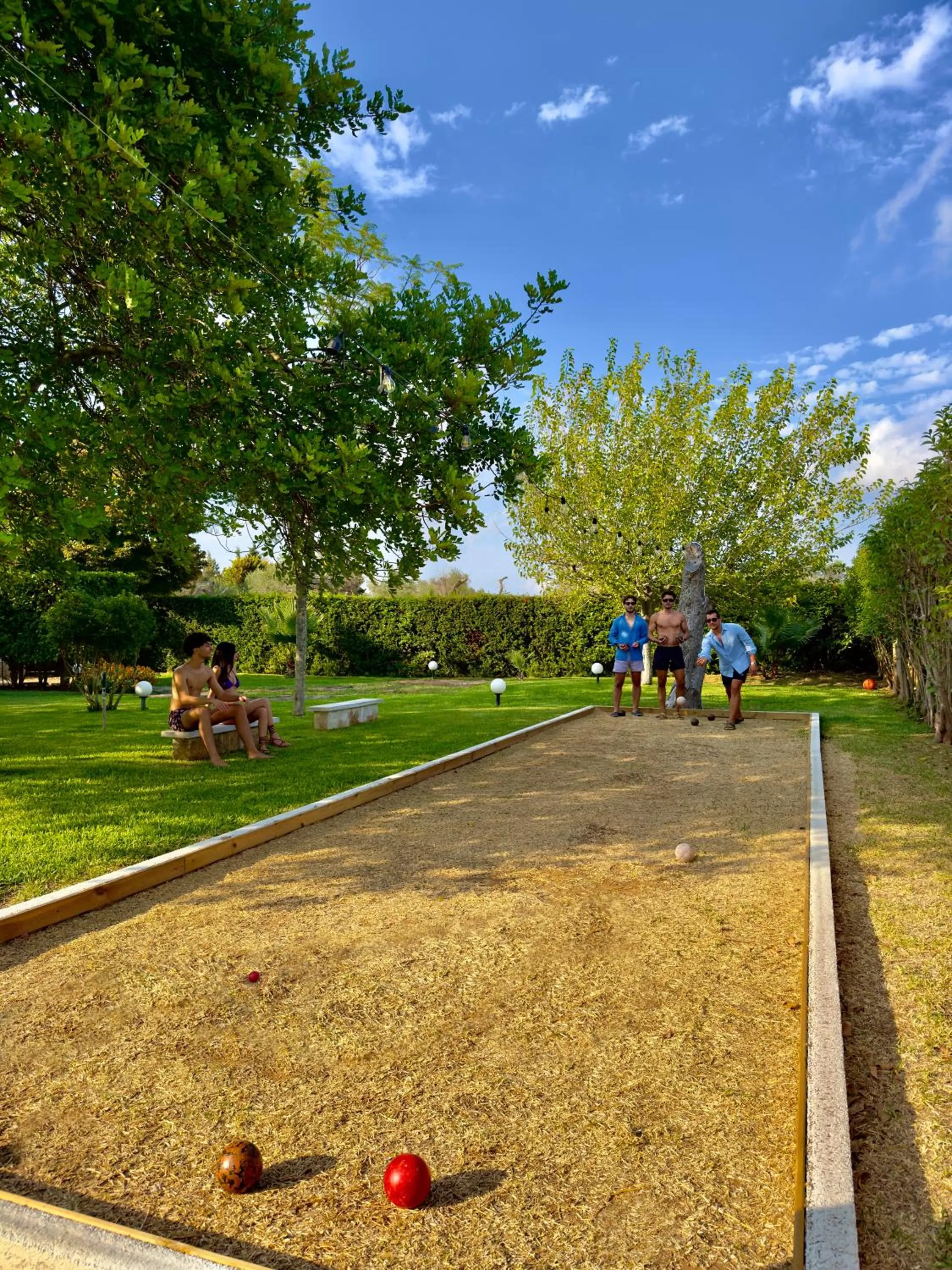 Bowling in B&B Lucamaria