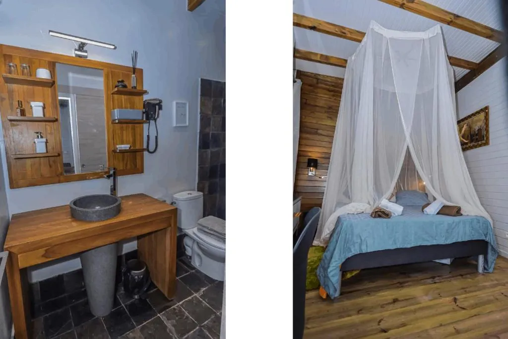 Bedroom, Bed in Redoute Paradise