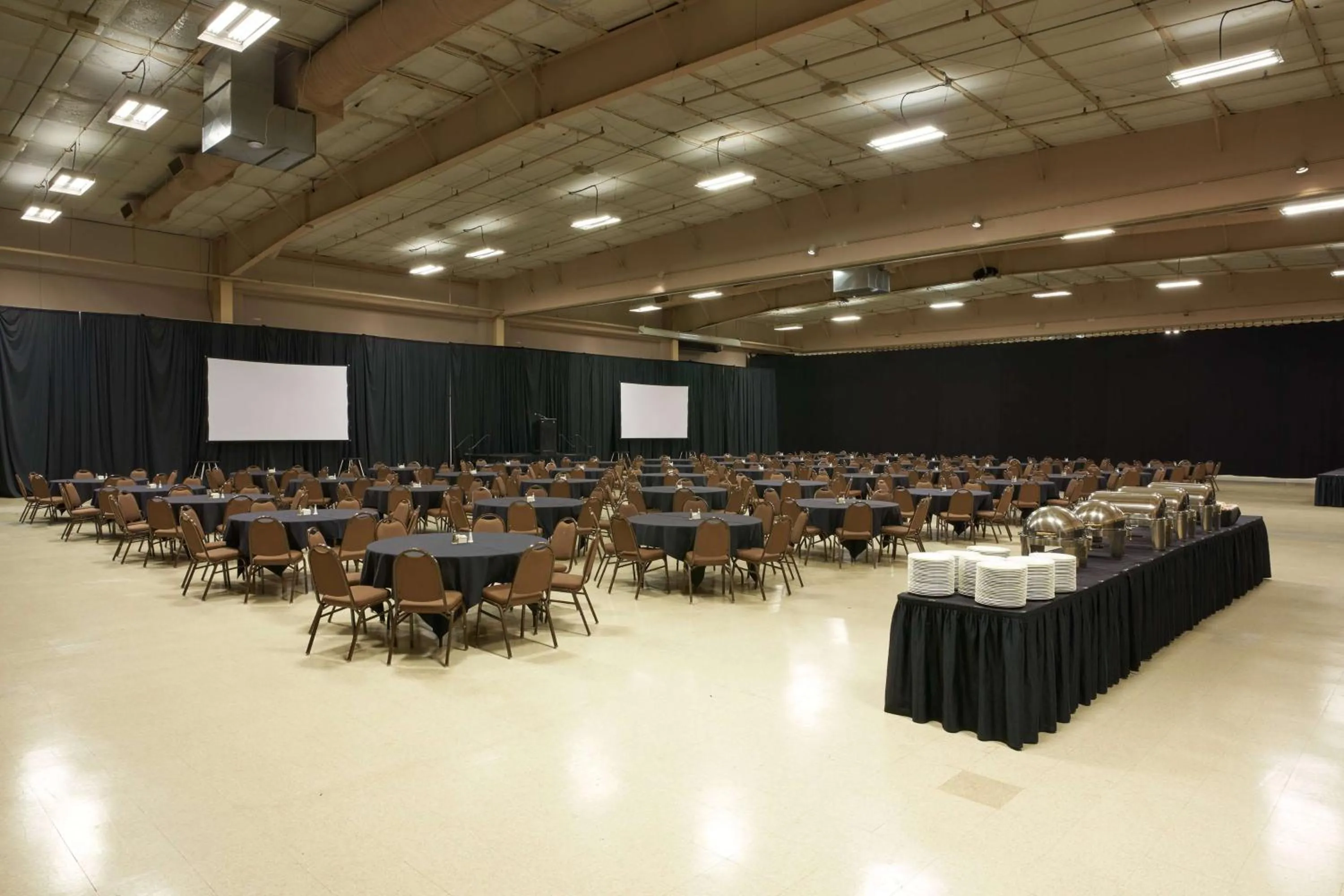 Meeting/conference room in Holiday Inn - Executive Center-Columbia Mall, an IHG Hotel