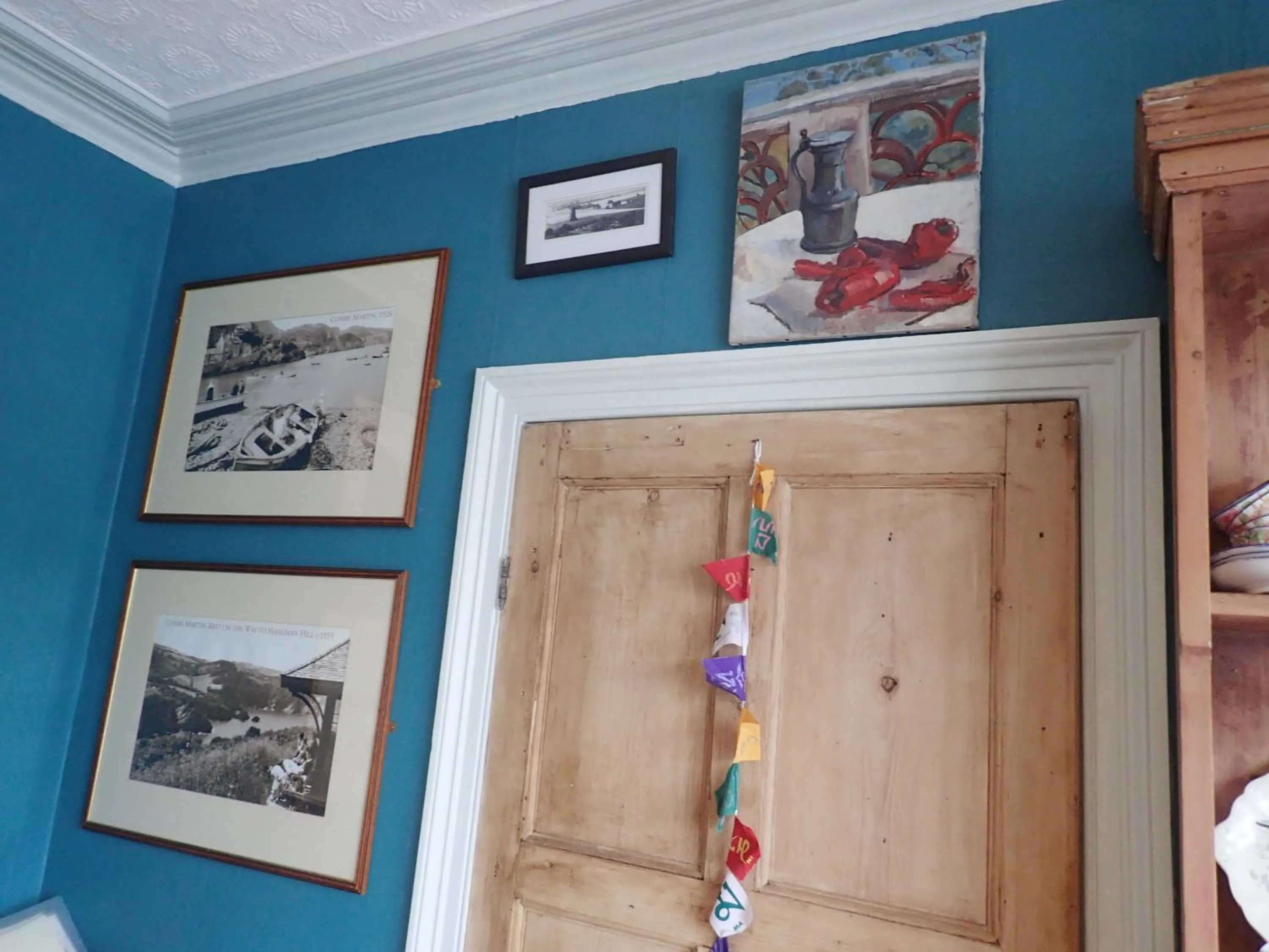 Breakfast in Newberry Beach lodge