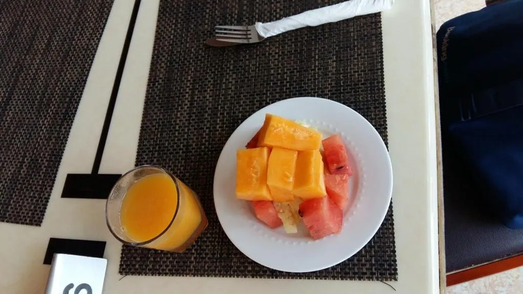 Food and drinks in Super Paradise Hotel