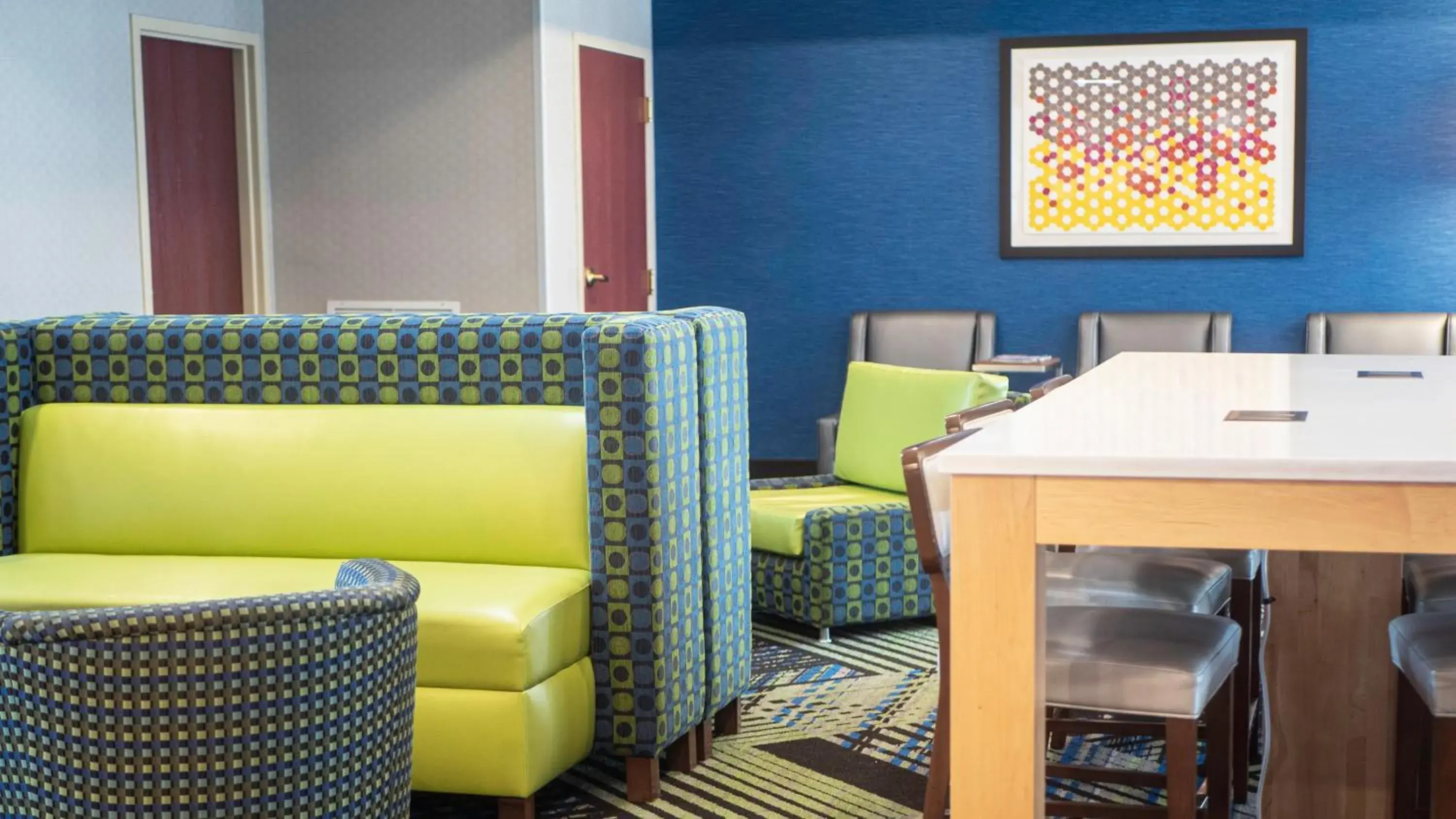 Property building in Holiday Inn Express & Suites Charlotte-Concord-I-85 by IHG Property building in Holiday Inn Express & Suites Charlotte-Concord-I-85 by IHG