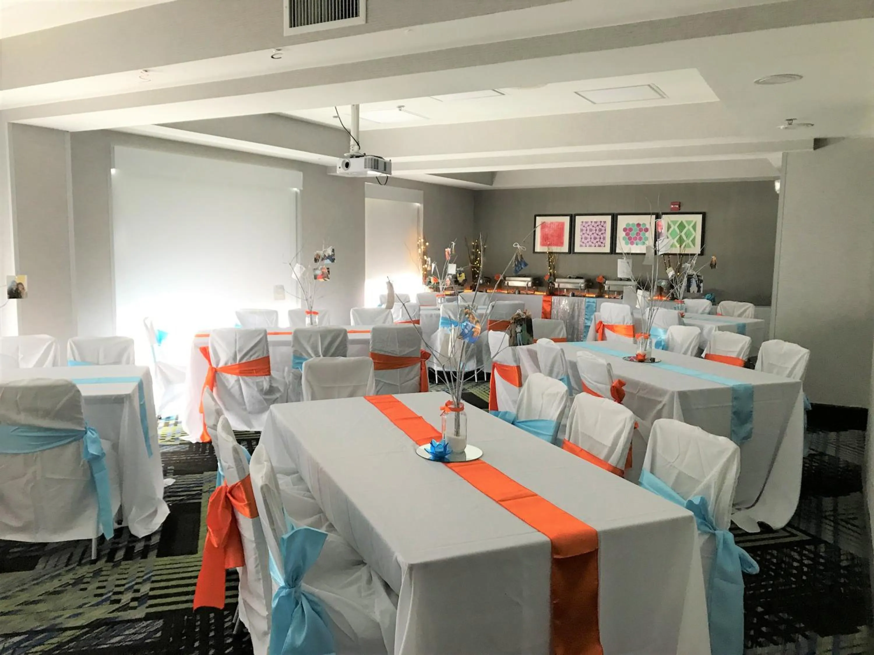 Banquet/Function facilities in Holiday Inn Express & Suites Charlotte-Concord-I-85 by IHG