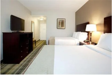 Photo of the whole room, Bed in Holiday Inn Express & Suites - CUT OFF GALLIANO by IHG