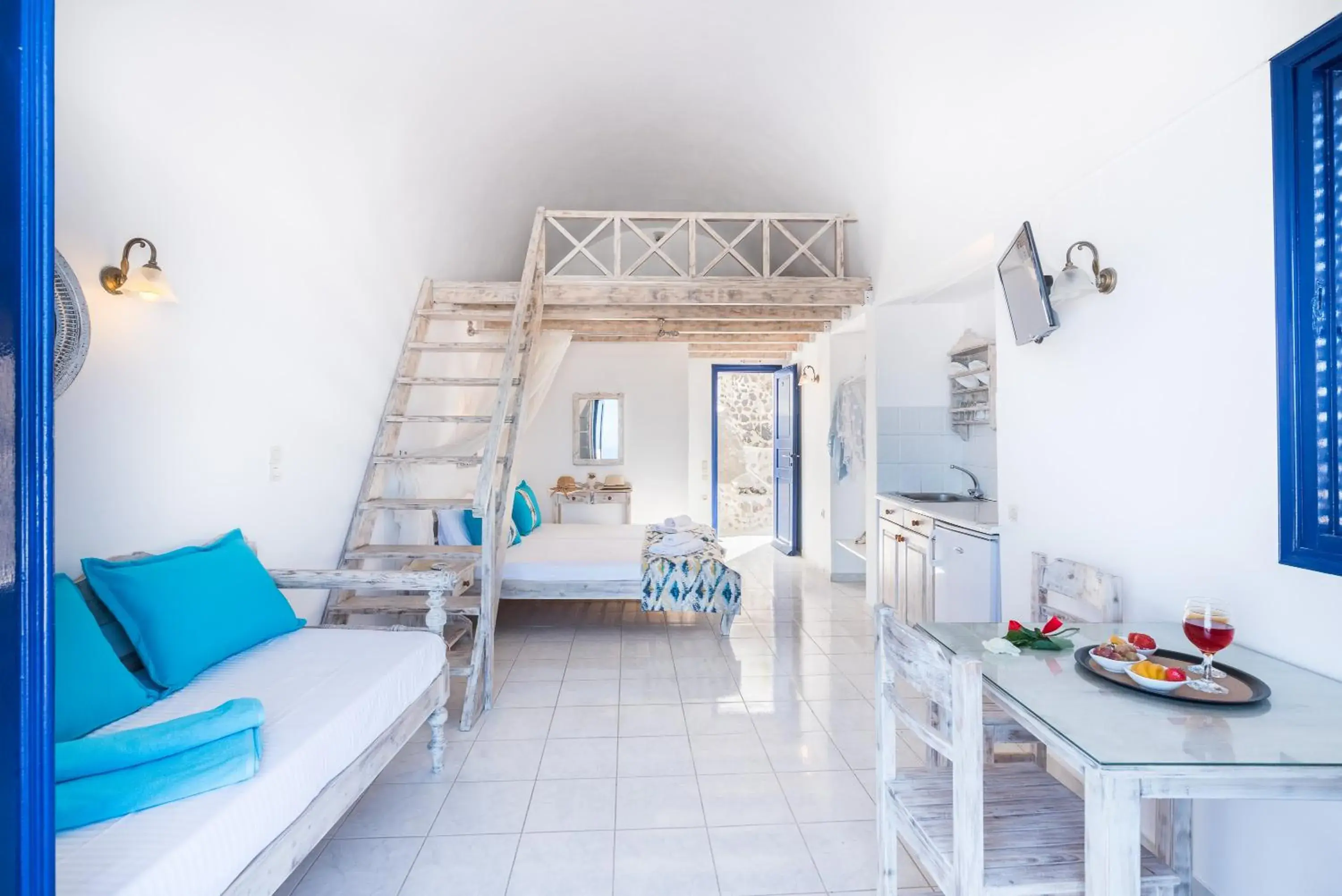 Superior Sea View Loft Room in Agnadi View Villa Superior Sea View Loft Room in Agnadi View Villa