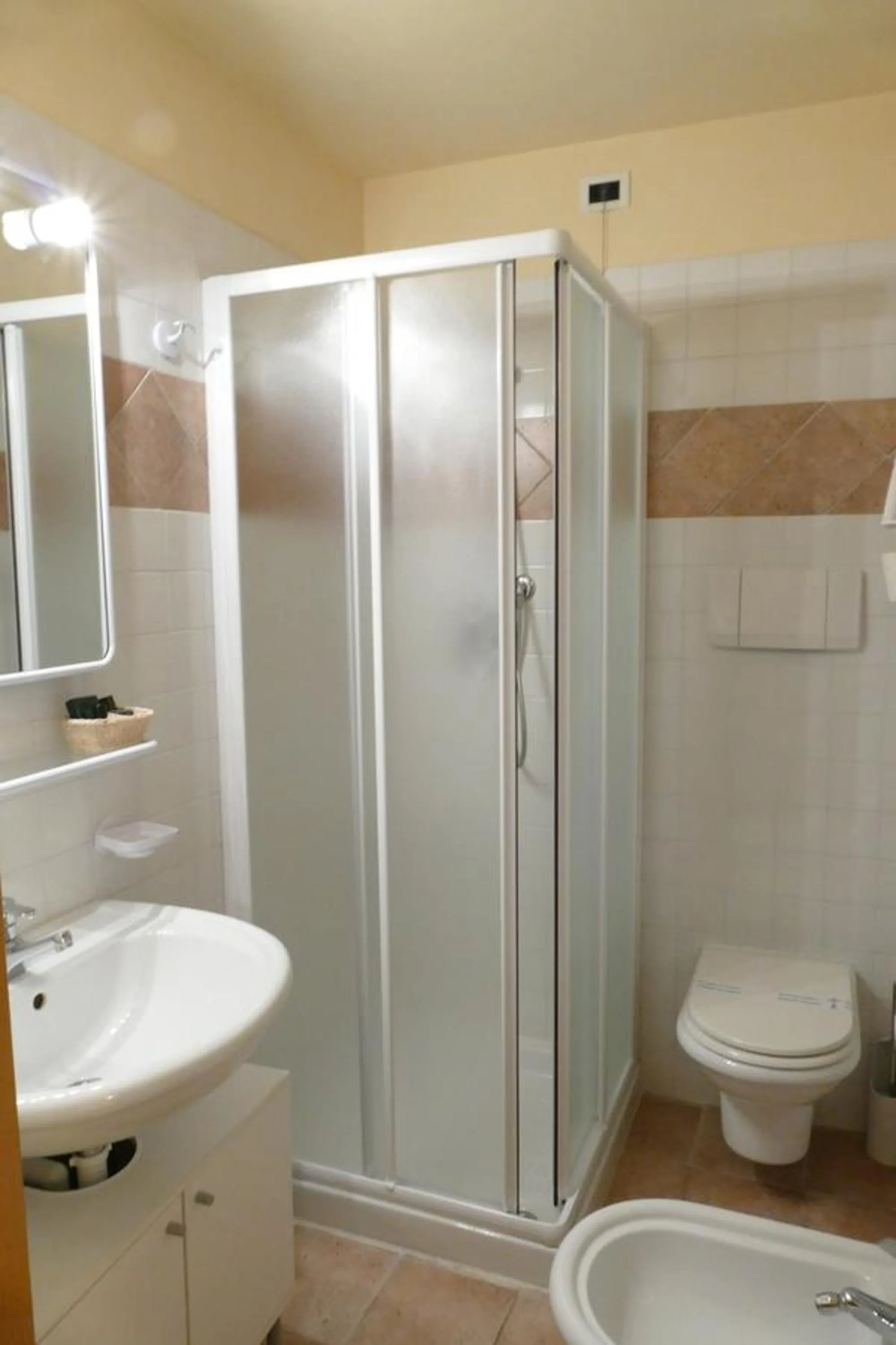 Bathroom in Hotel Garnì La Montanara