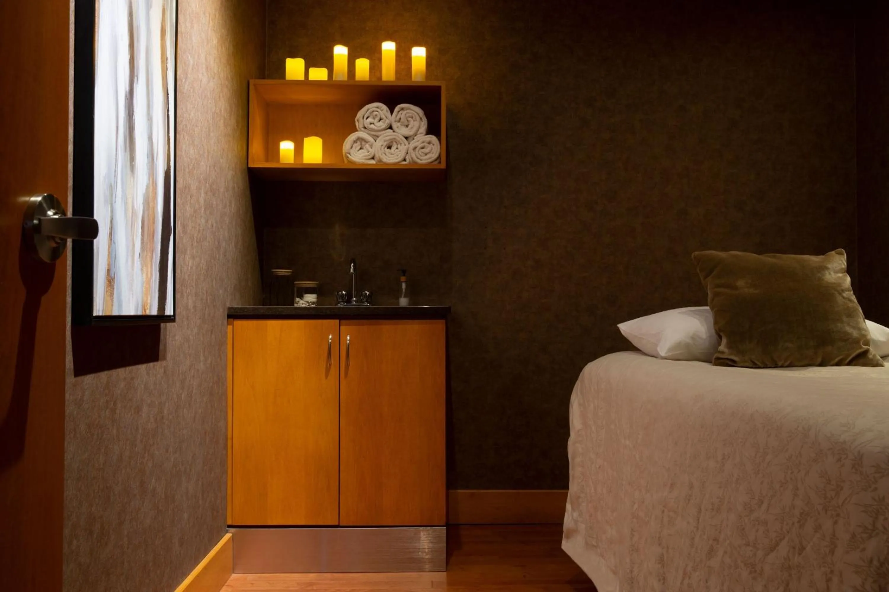Spa and wellness centre/facilities, Bed in Niagara Falls Marriott Fallsview Hotel & Spa