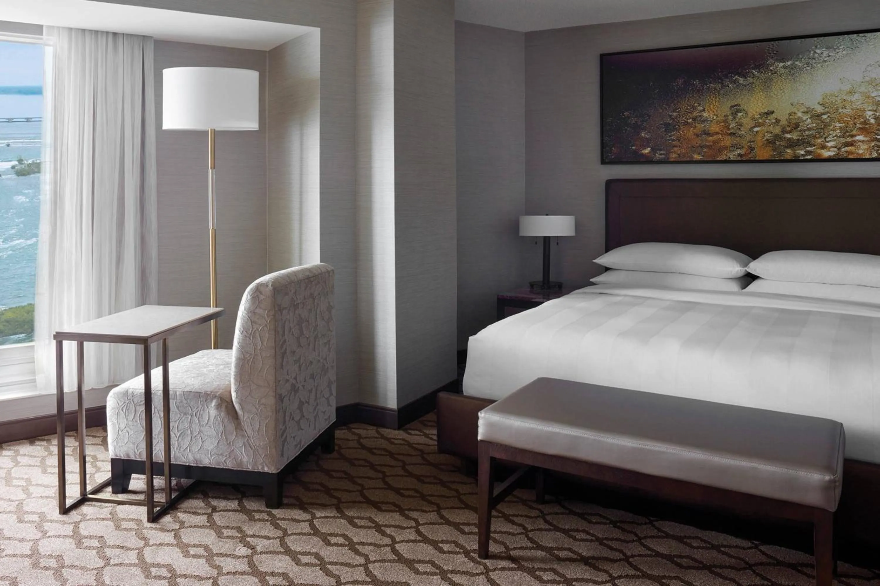 Photo of the whole room, Bed in Niagara Falls Marriott Fallsview Hotel & Spa