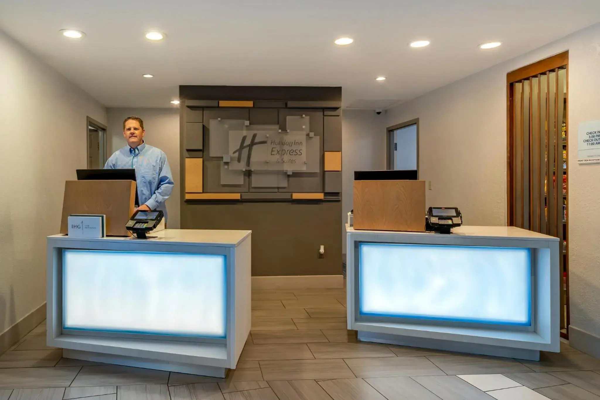 Property building in Holiday Inn Express Hotel & Suites - The Villages by IHG Property building in Holiday Inn Express Hotel & Suites - The Villages by IHG