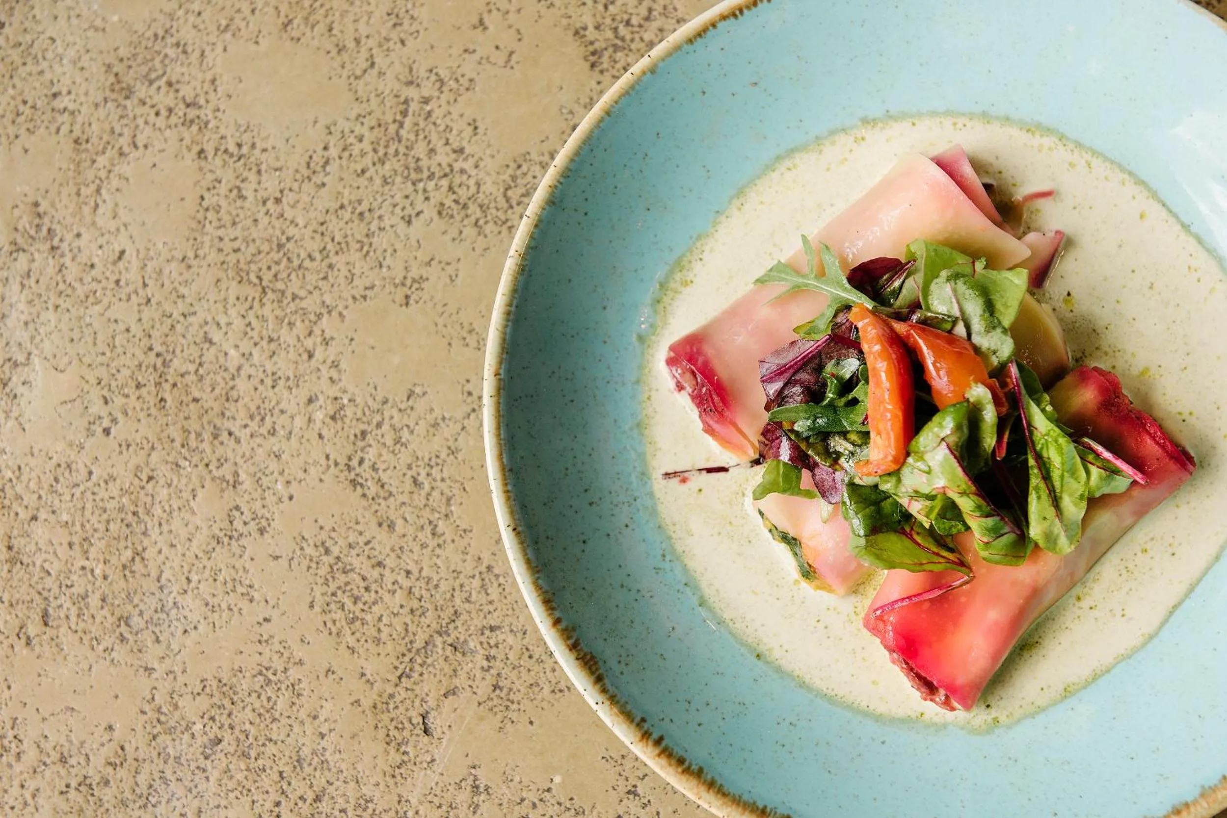 Restaurant/places to eat in Le Petit Chateau & William de Percy