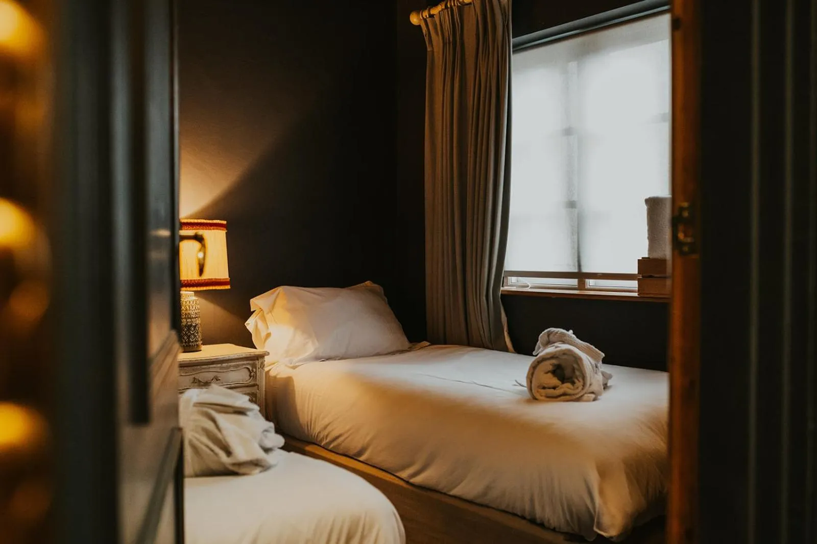 Bed in Le Petit Chateau & William de Percy