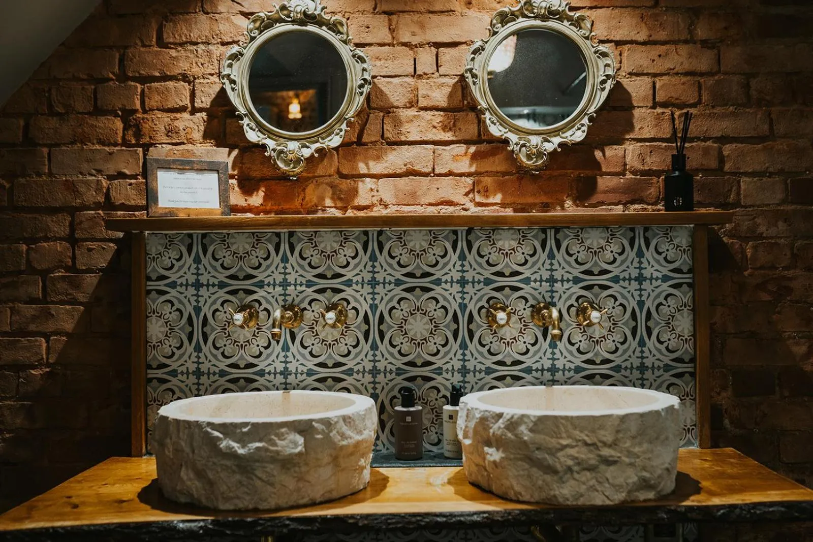 Le Petit Chateau & William de Percy