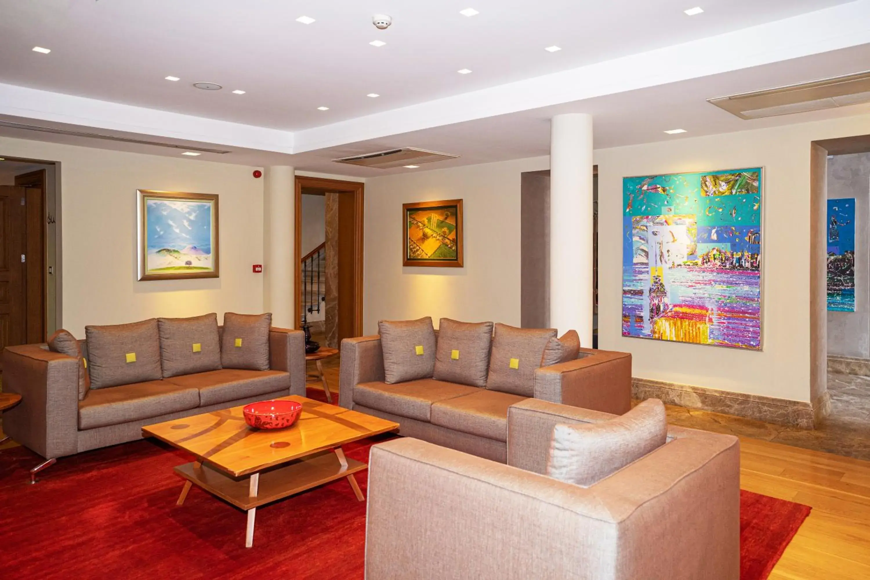 Property building in Tomtom Suites Property building in Tomtom Suites