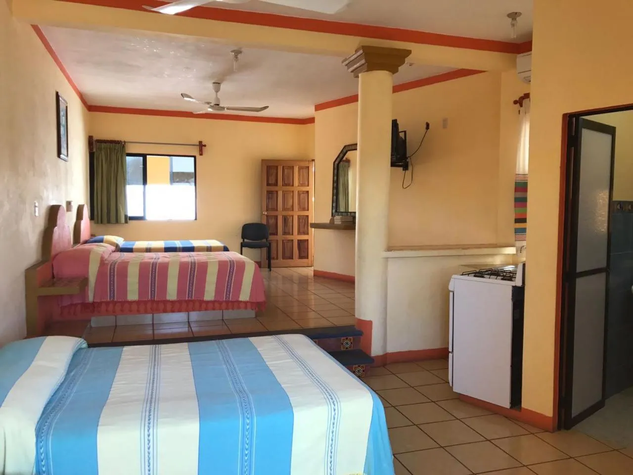 Family Room in El Tucan