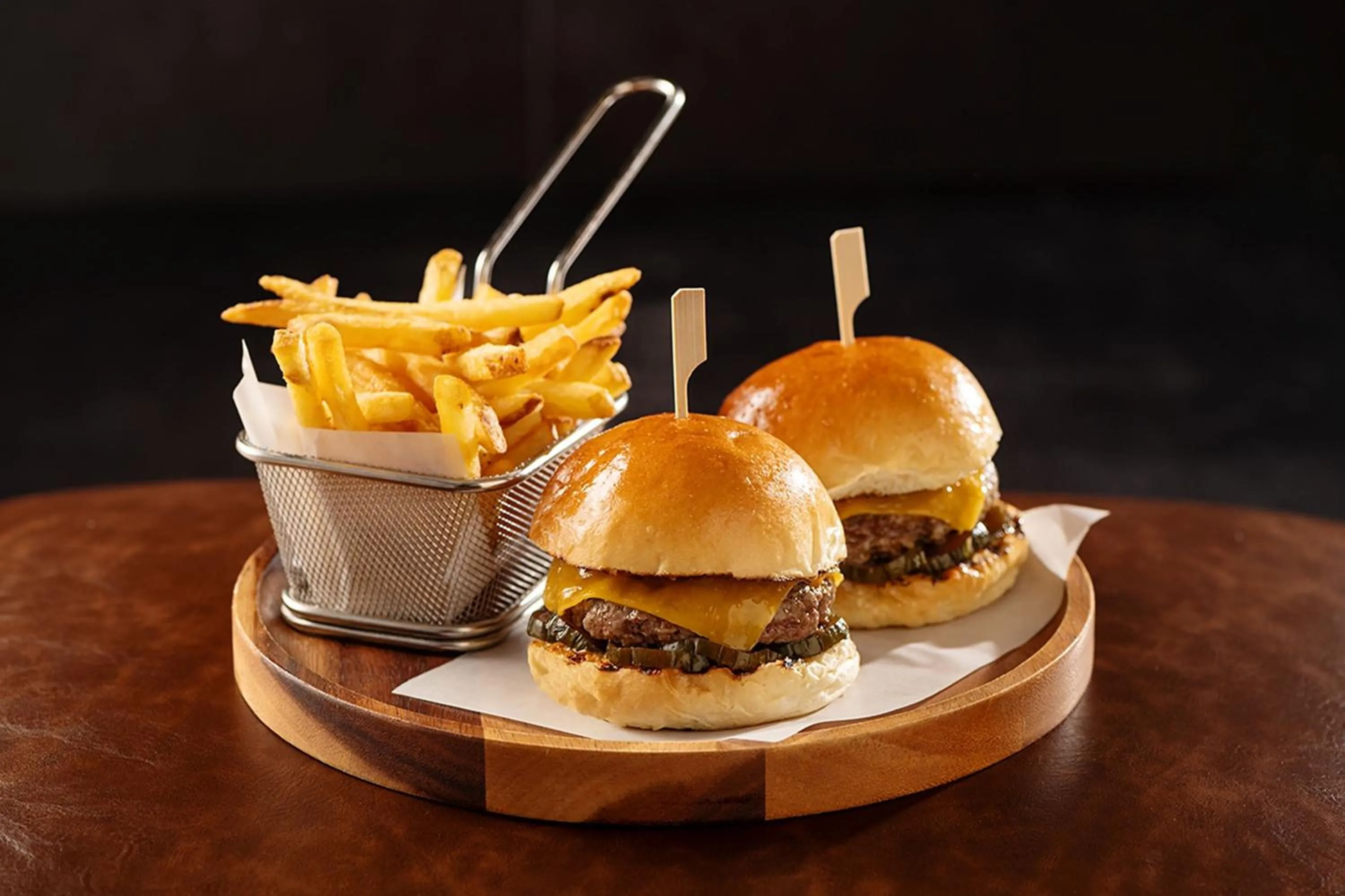 Lounge or bar in Dubai Marriott Harbour Hotel And Suites