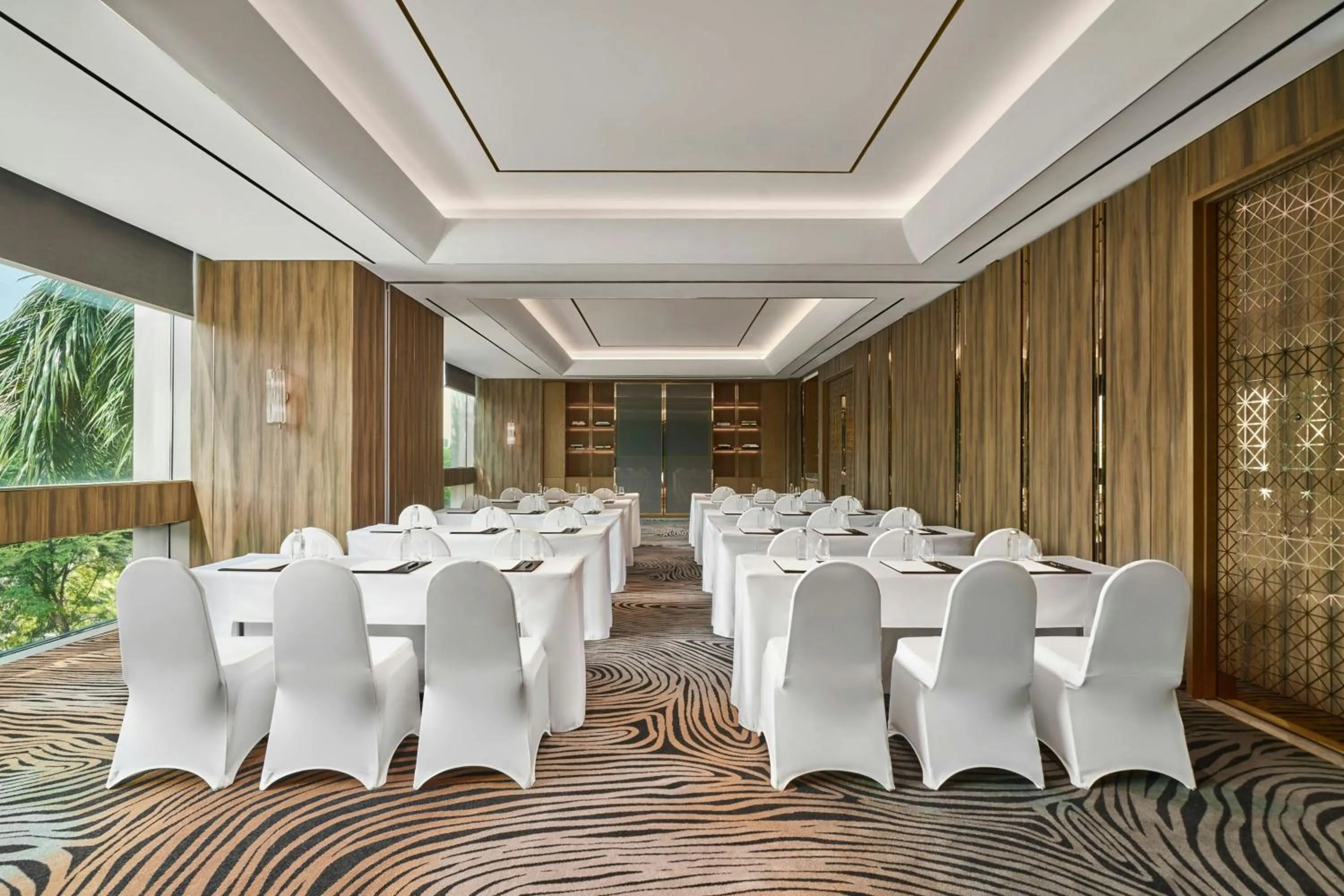 Meeting/conference room in JW Marriott Hotel & Suites Saigon, The Apartments
