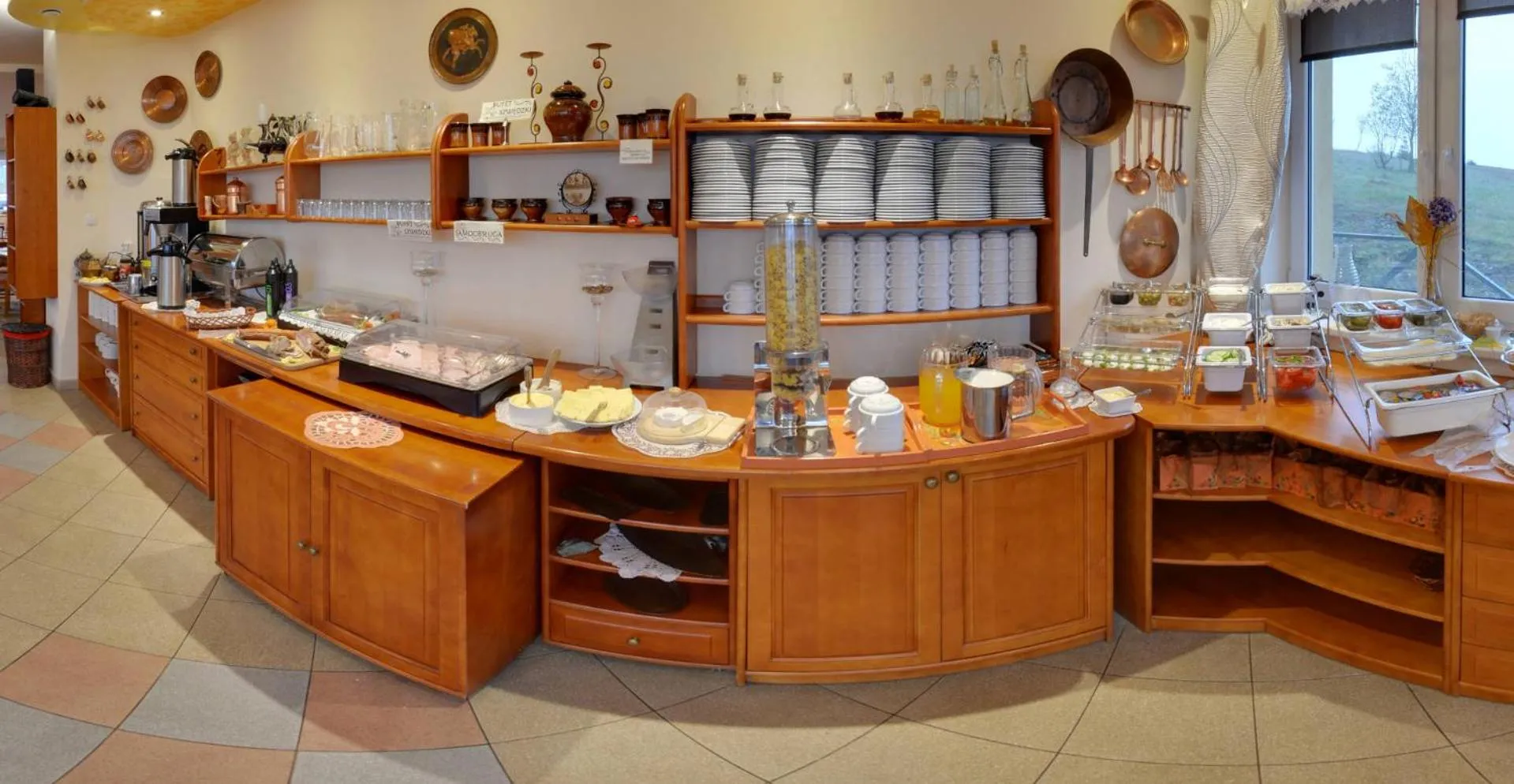 Buffet breakfast in Agal Zieleniec
