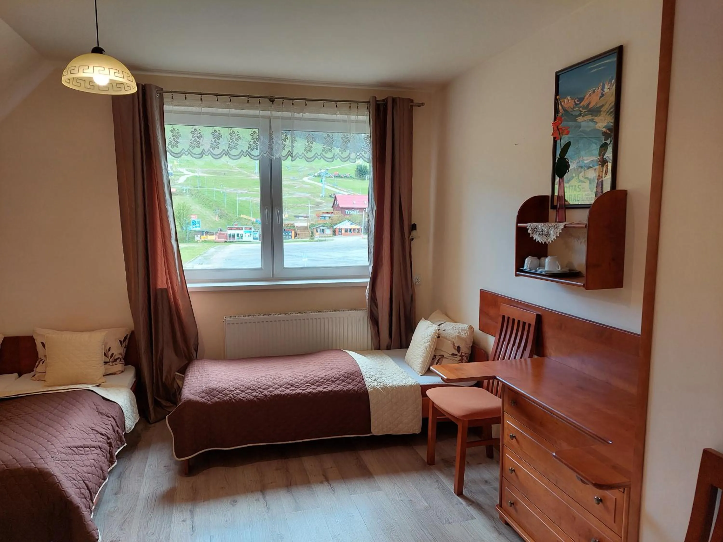Photo of the whole room, Bed in Agal Zieleniec