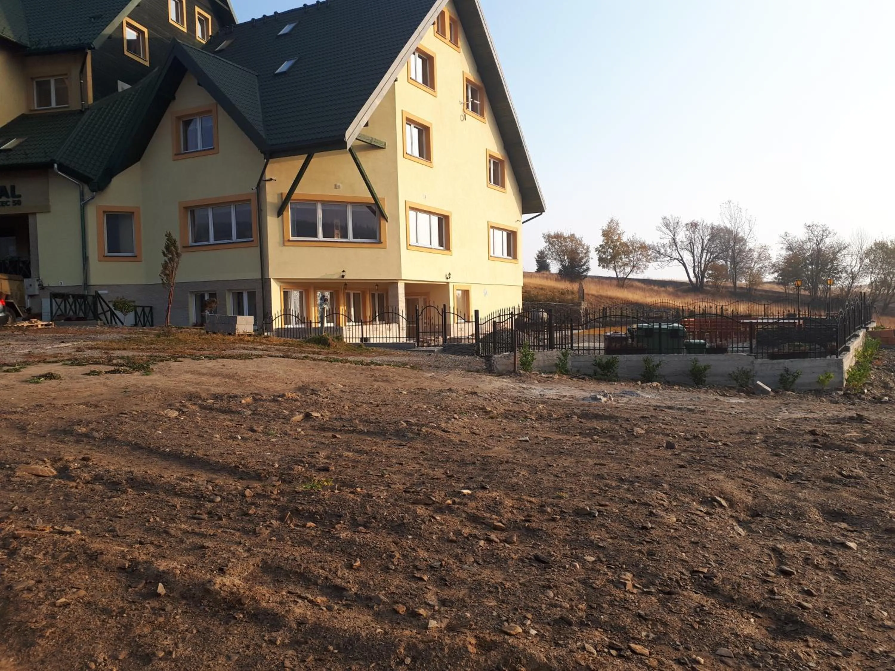 Property building in Agal Zieleniec