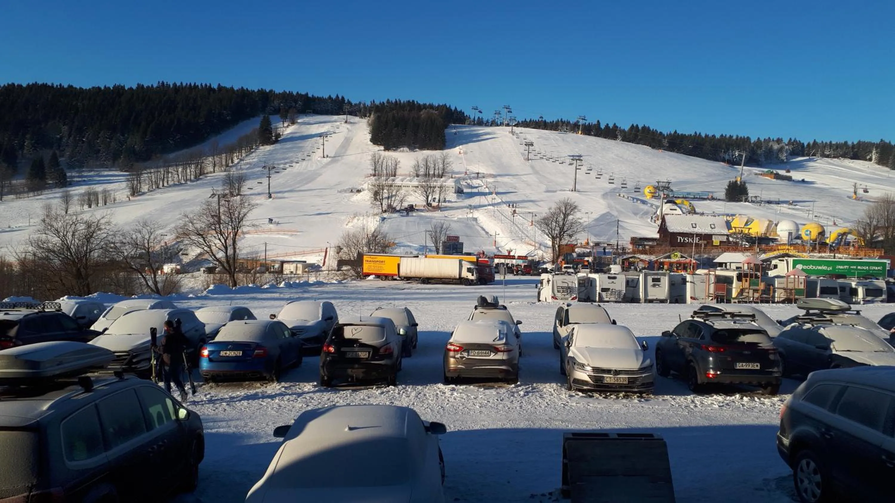 Skiing in Agal Zieleniec