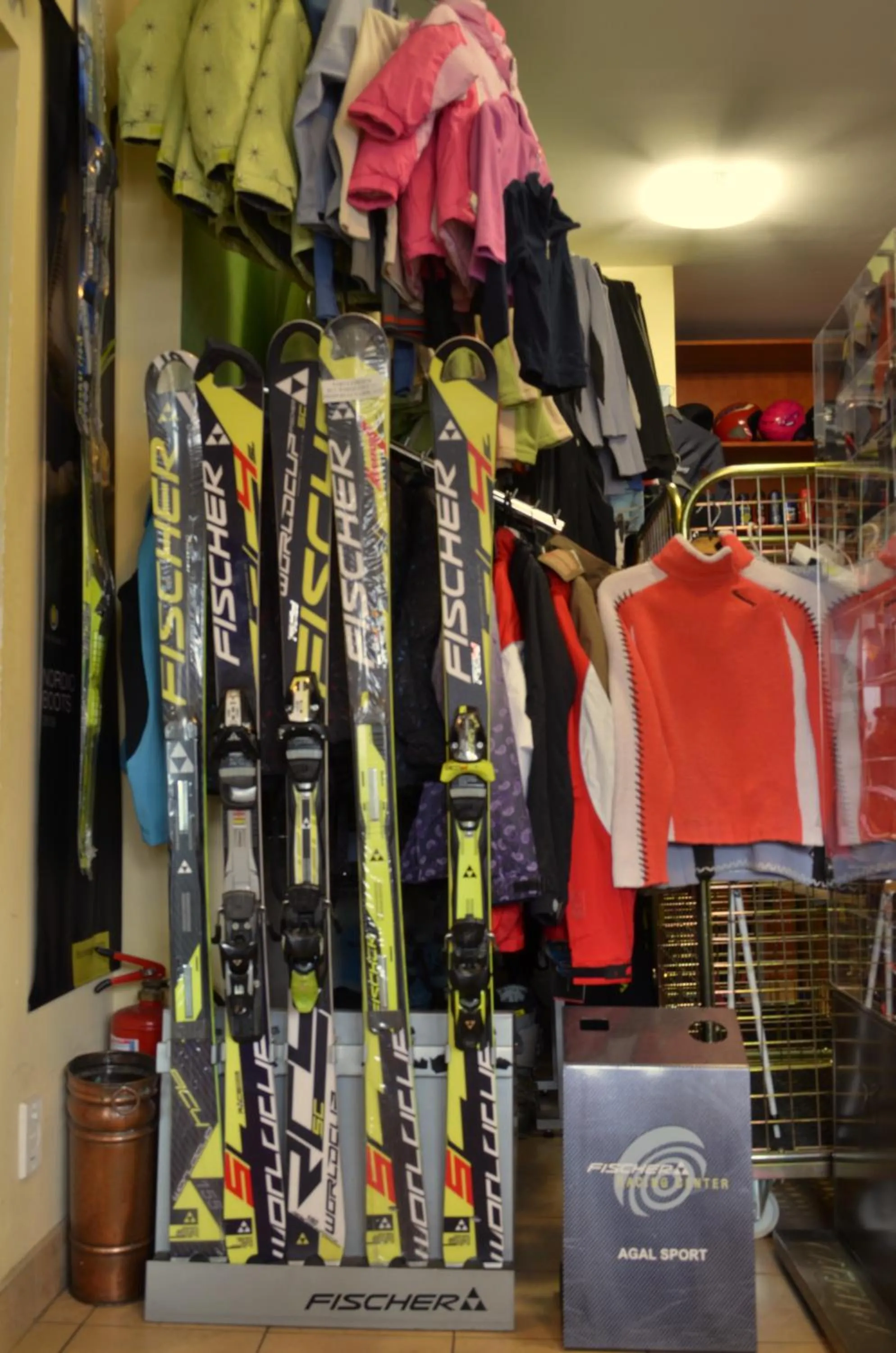 On-site shops in Agal Zieleniec
