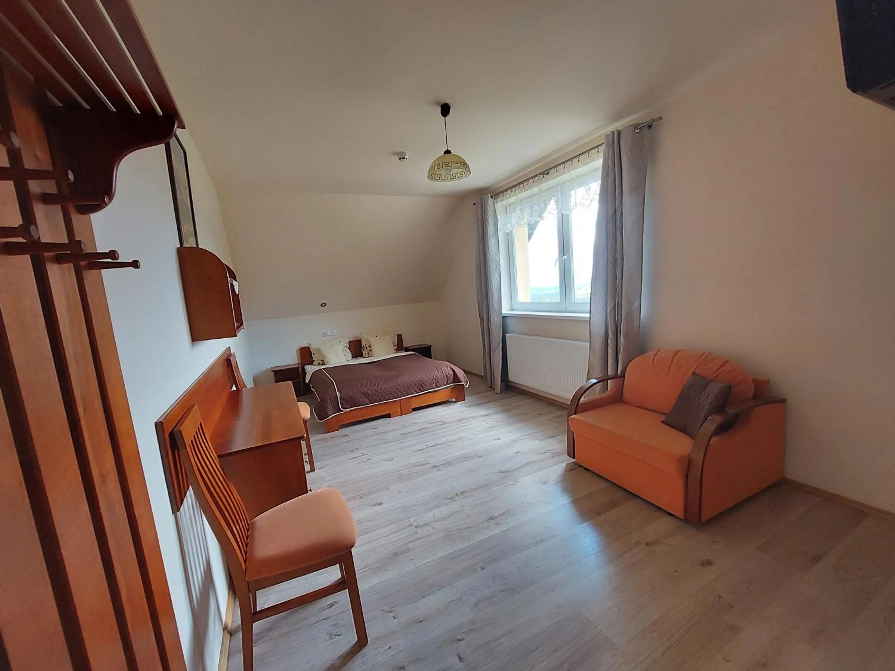Photo of the whole room in Agal Zieleniec