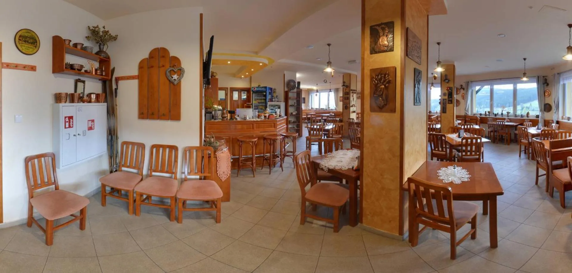 Restaurant/places to eat in Agal Zieleniec