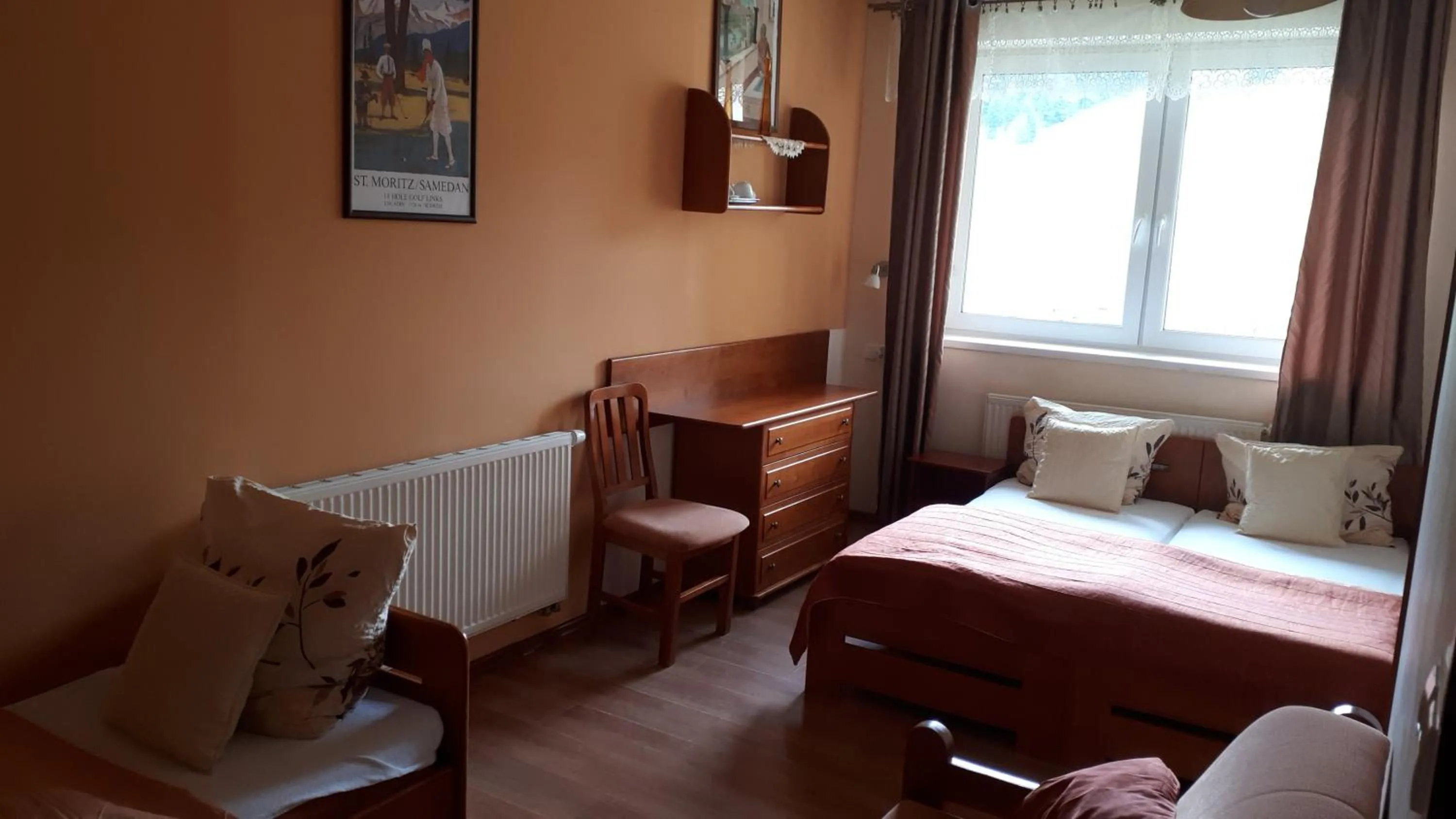 Photo of the whole room, Bed in Agal Zieleniec