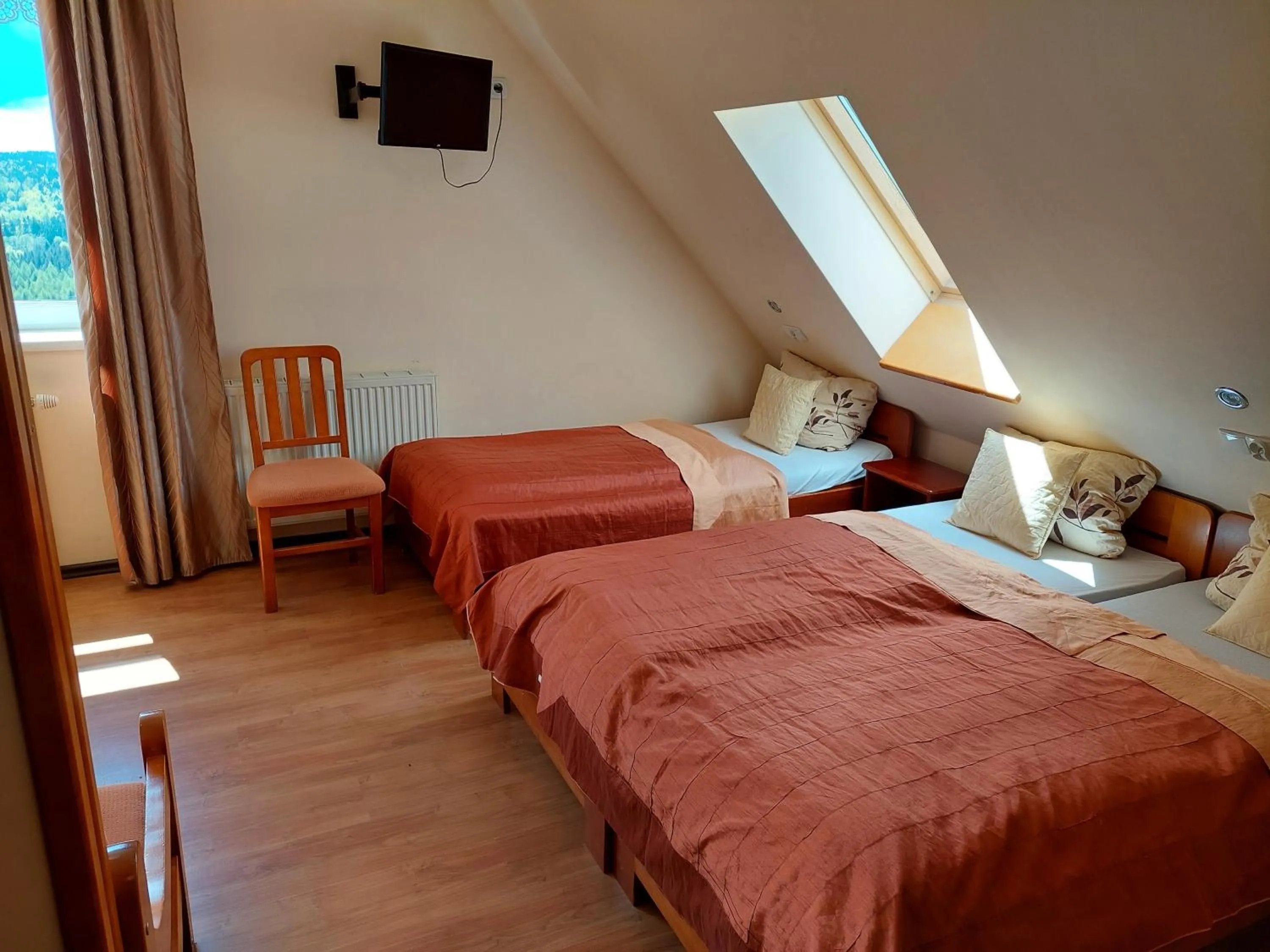Photo of the whole room, Bed in Agal Zieleniec