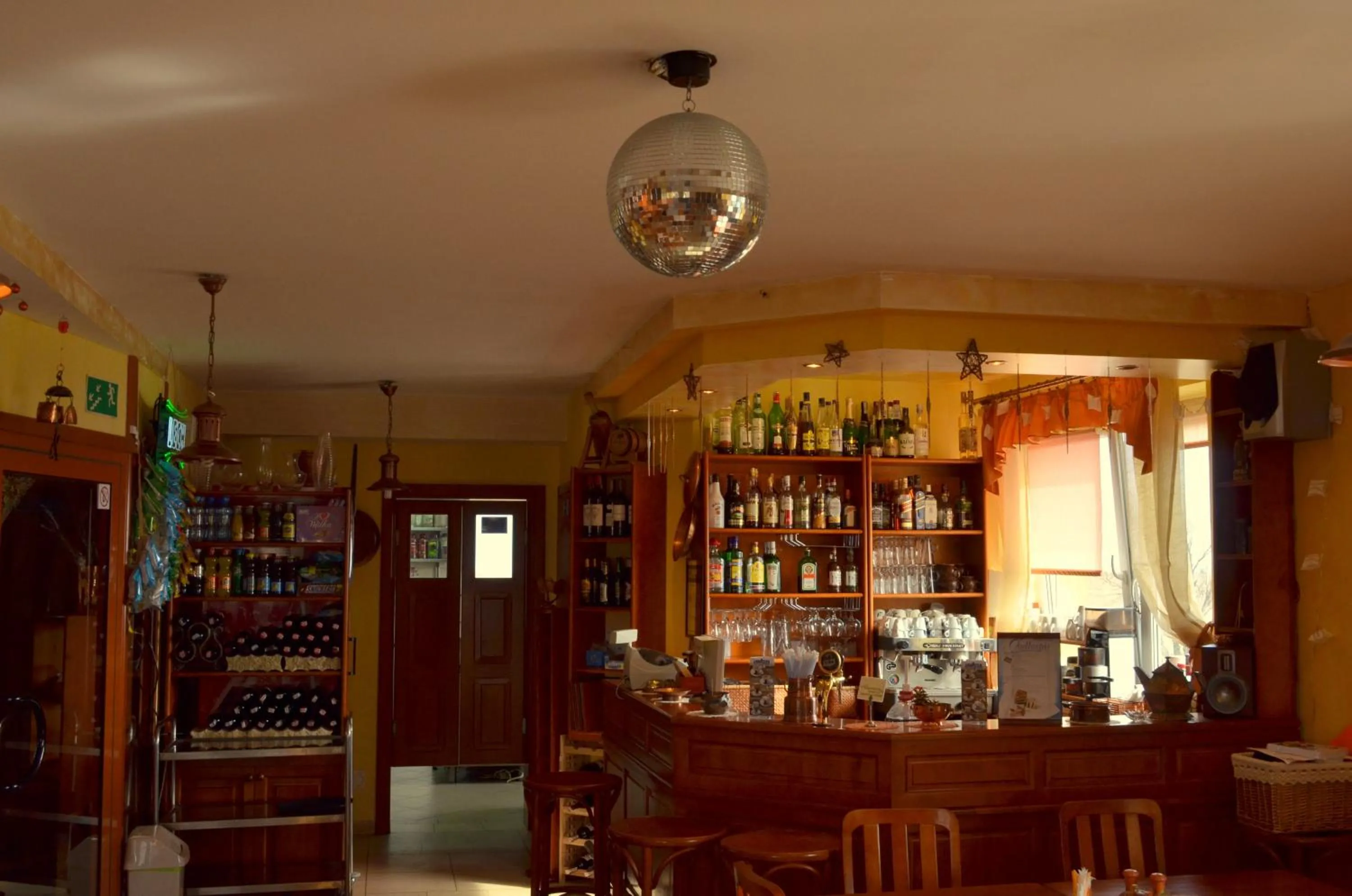 Restaurant/places to eat in Agal Zieleniec