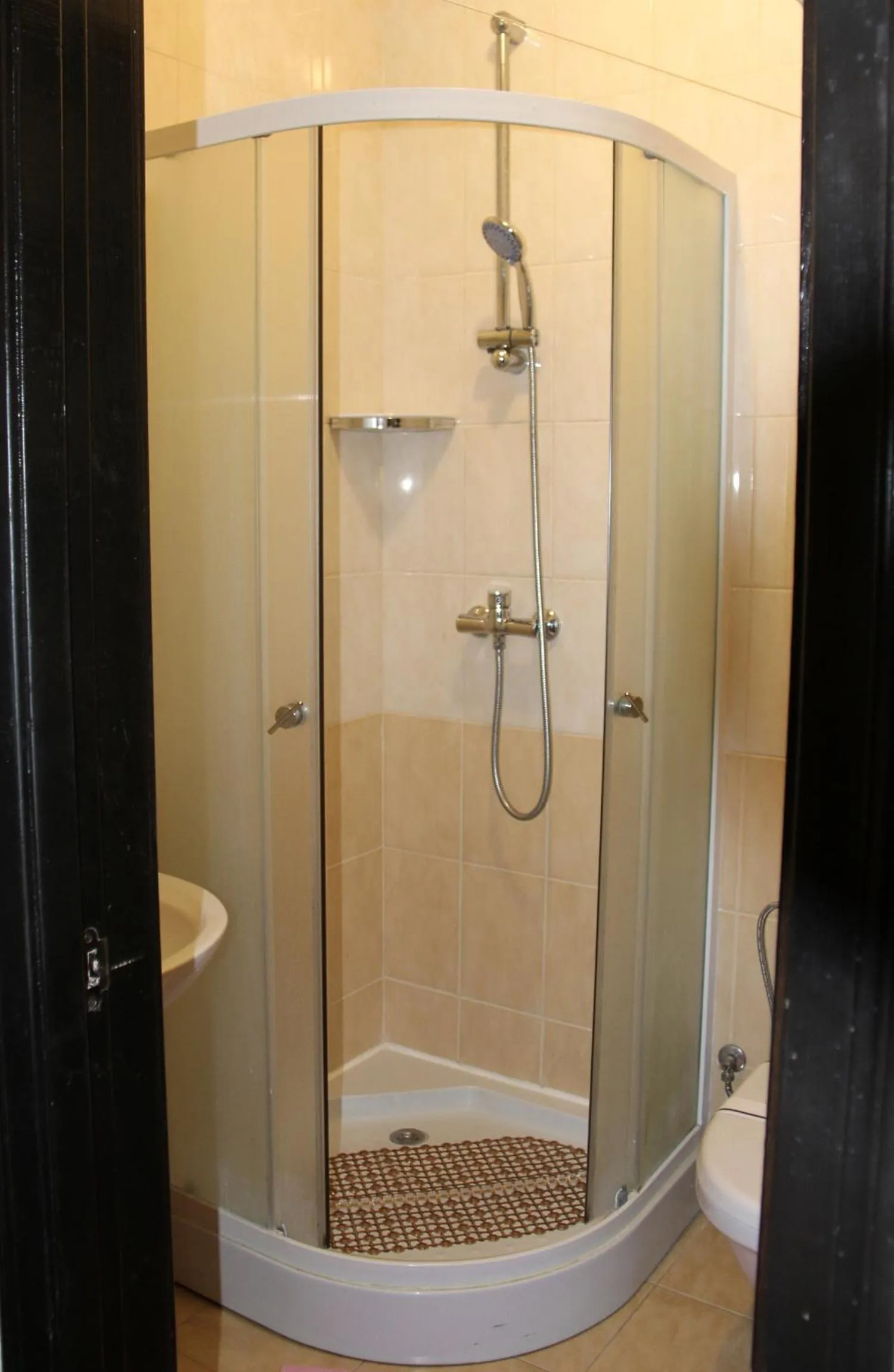 Shower in Breeze Hotel