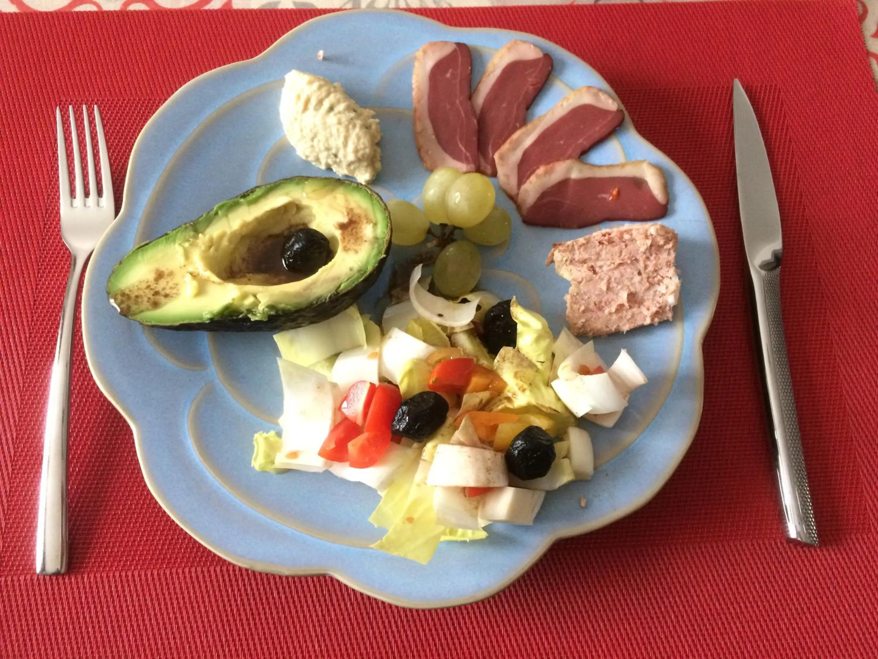 Restaurant/places to eat in Les Suites Champenoises