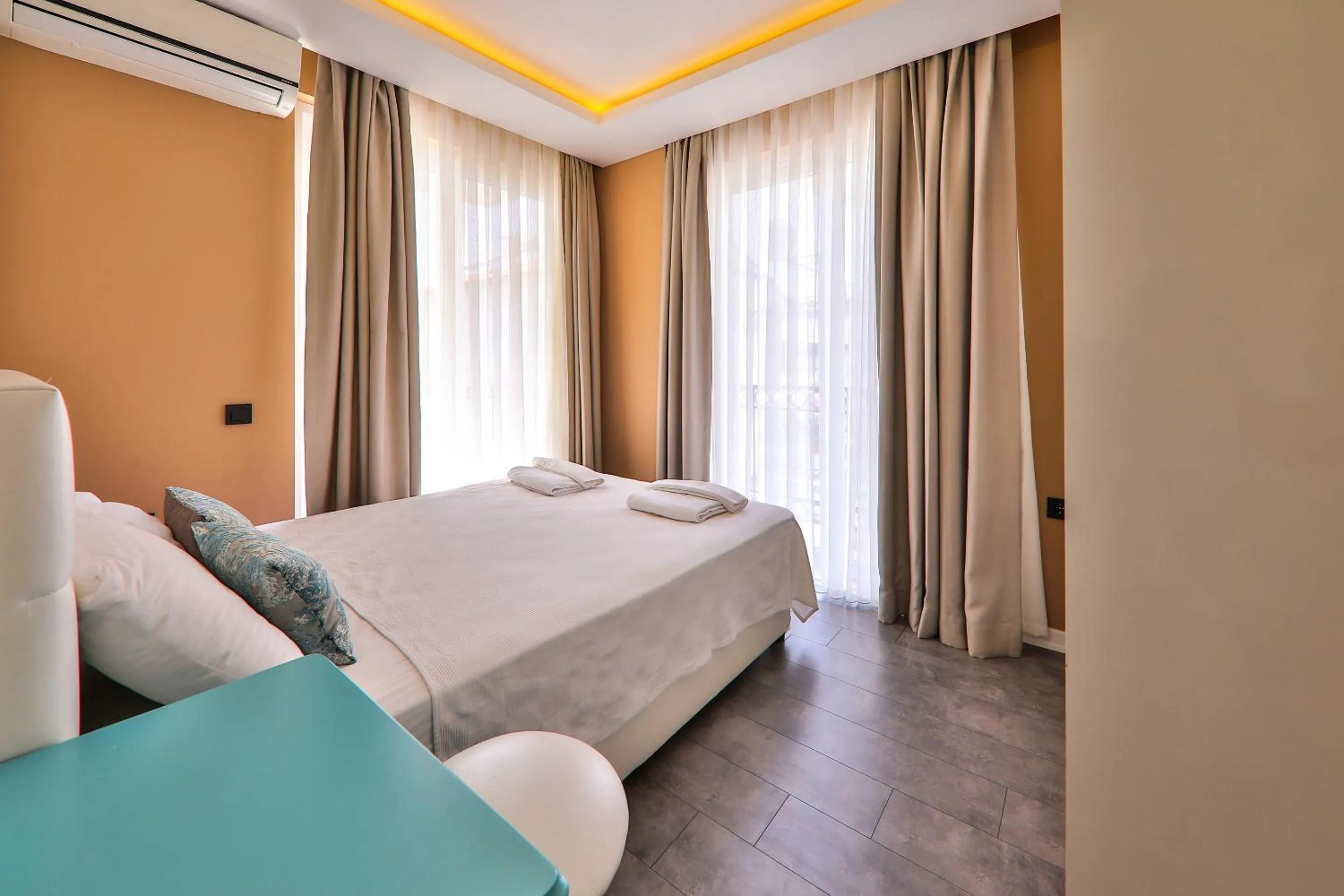 Bedroom, Bed in Duygu Apart