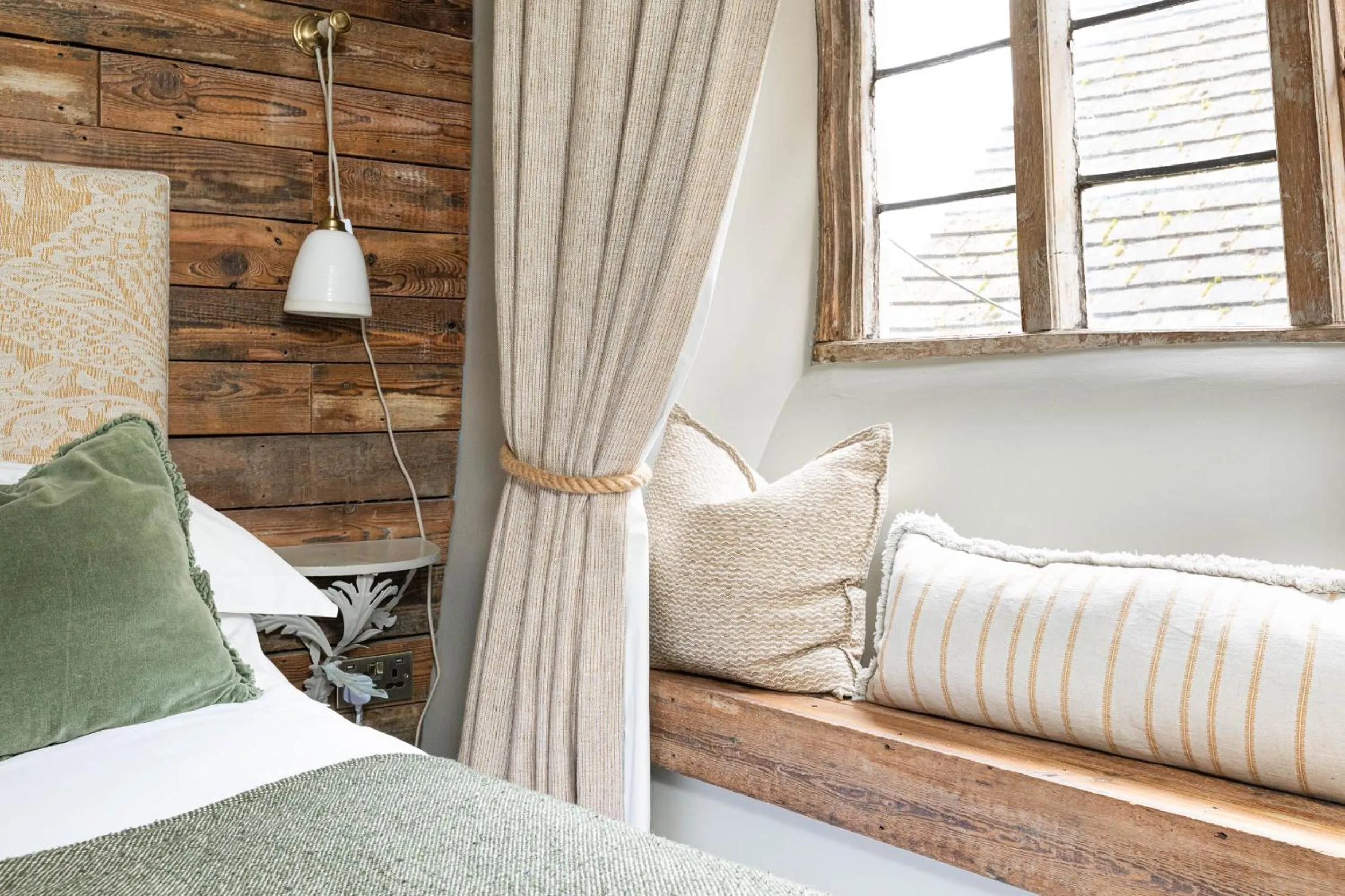 Bed in The Stag at Stow