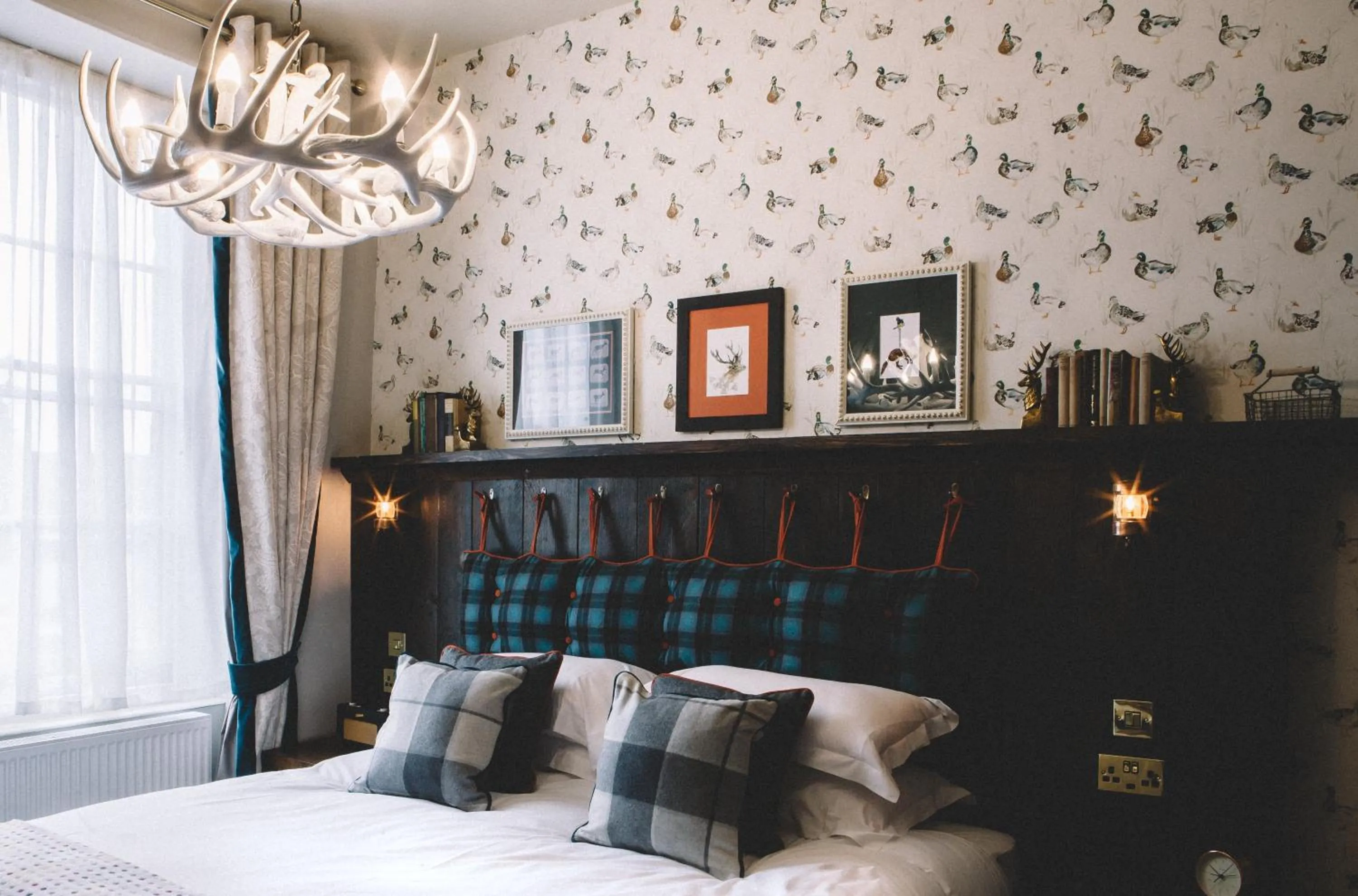 Decorative detail, Bed in The Stag at Stow