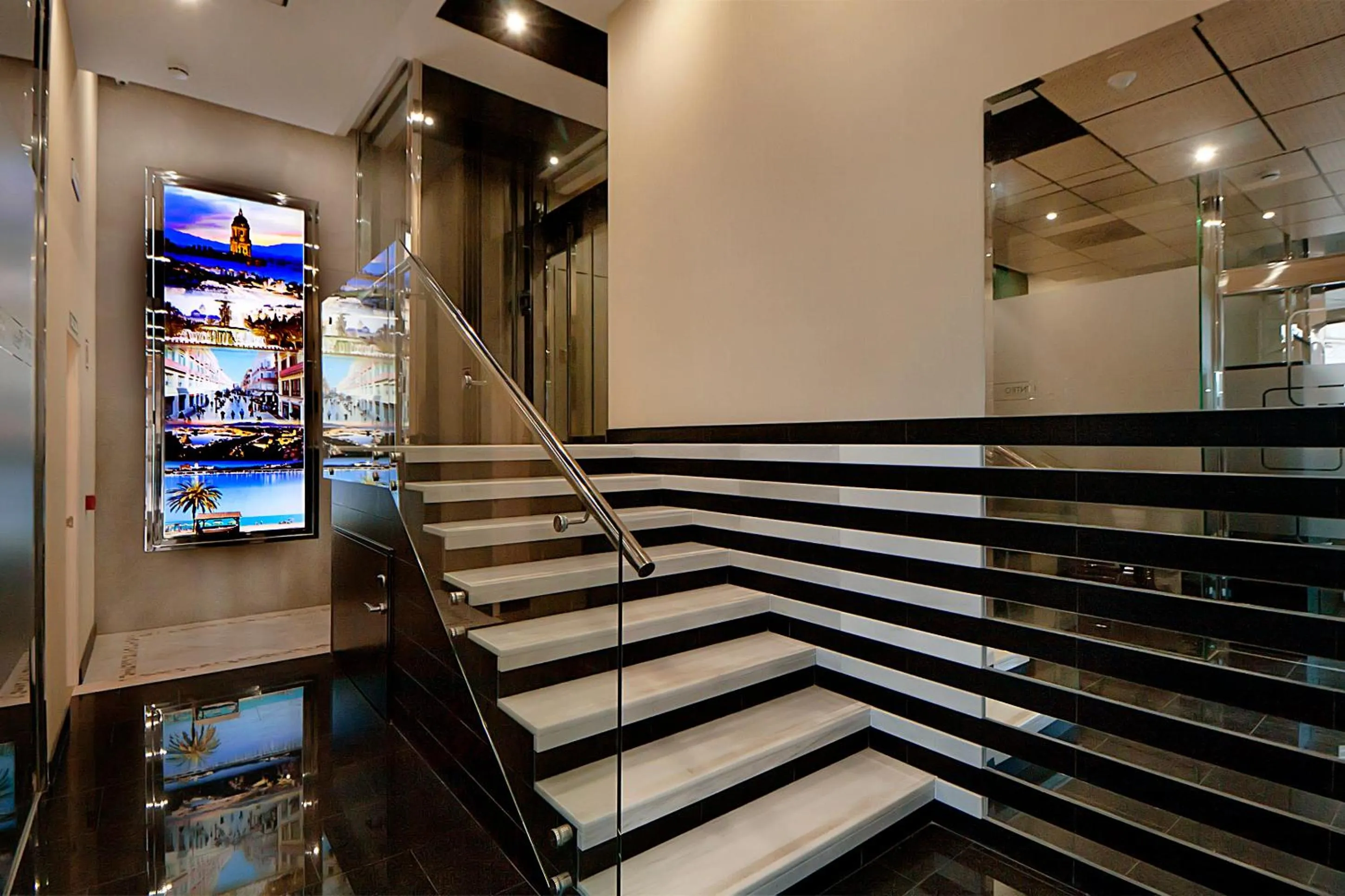 Lobby or reception in Apartamentos Suites Oficentro Deluxe