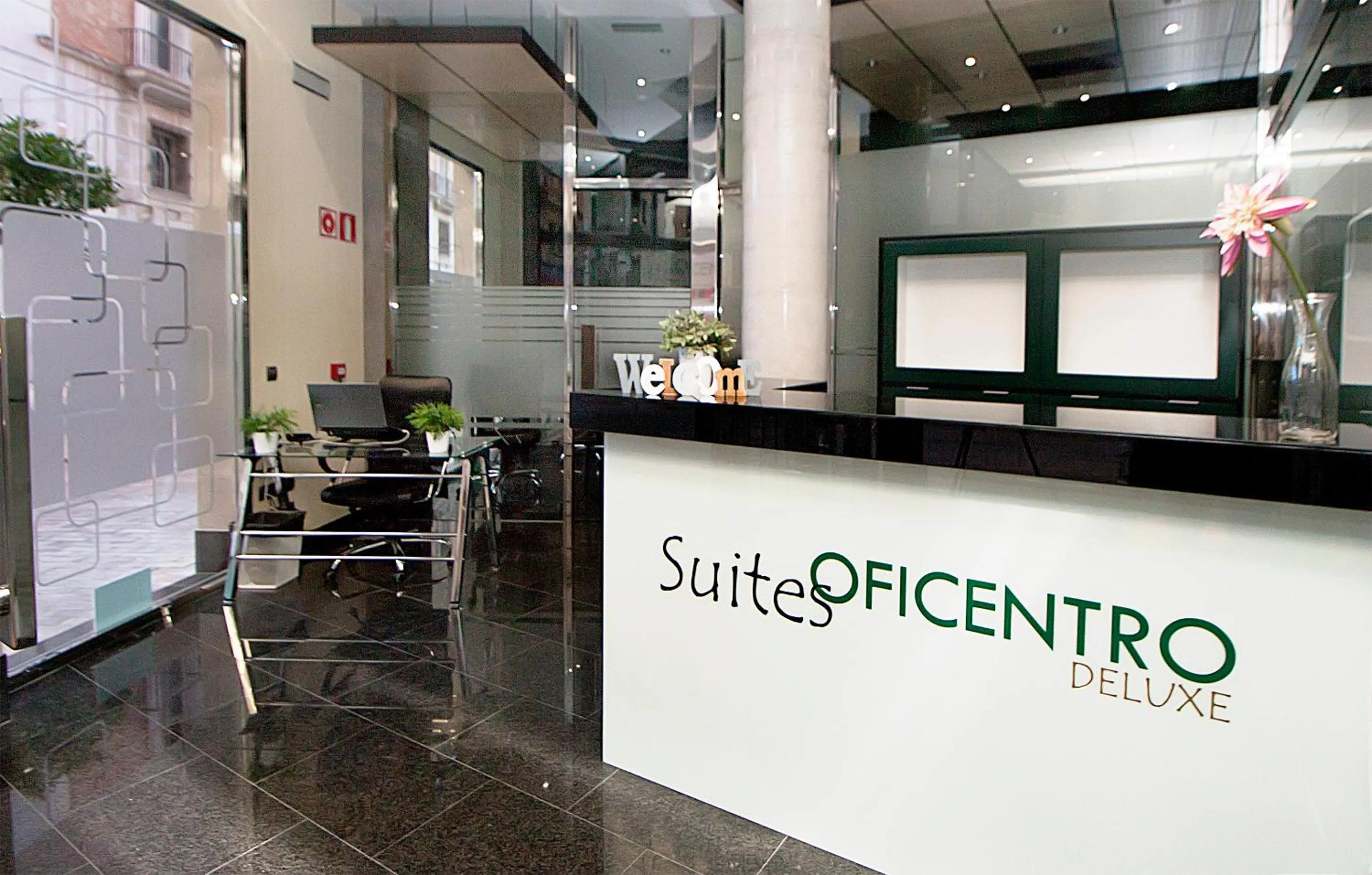 Lobby or reception in Apartamentos Suites Oficentro Deluxe