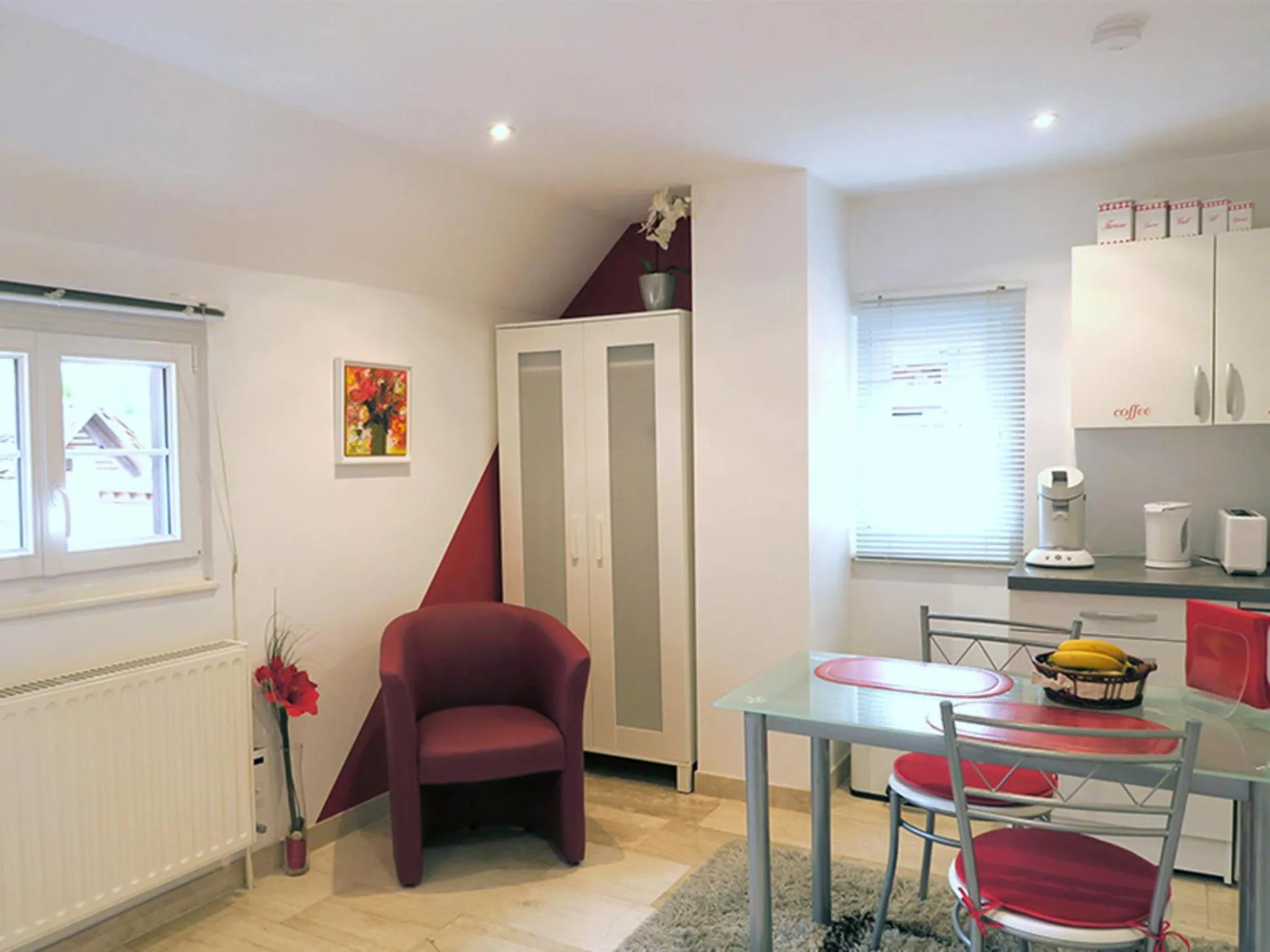 Property building in La Cour des Amis