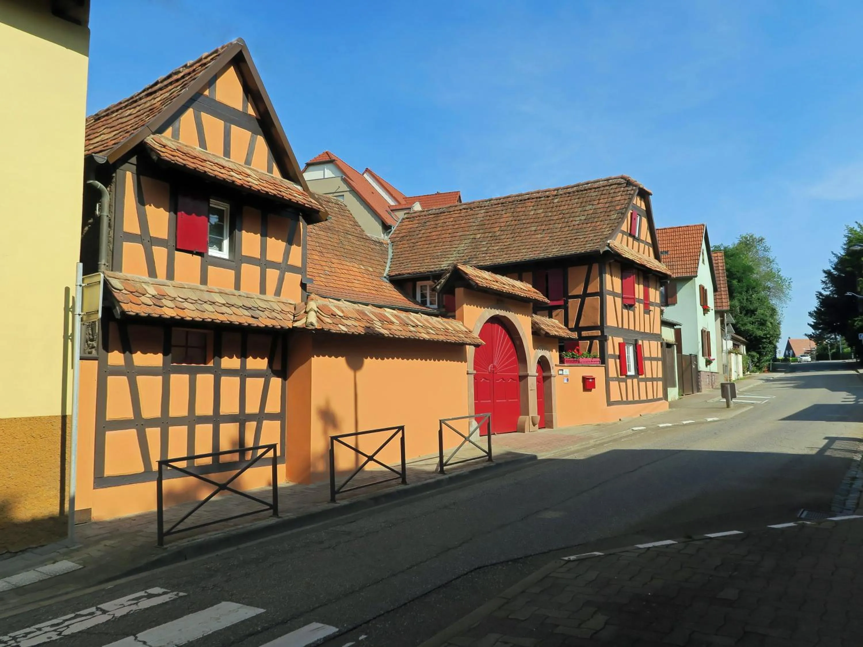 Neighbourhood in La Cour des Amis