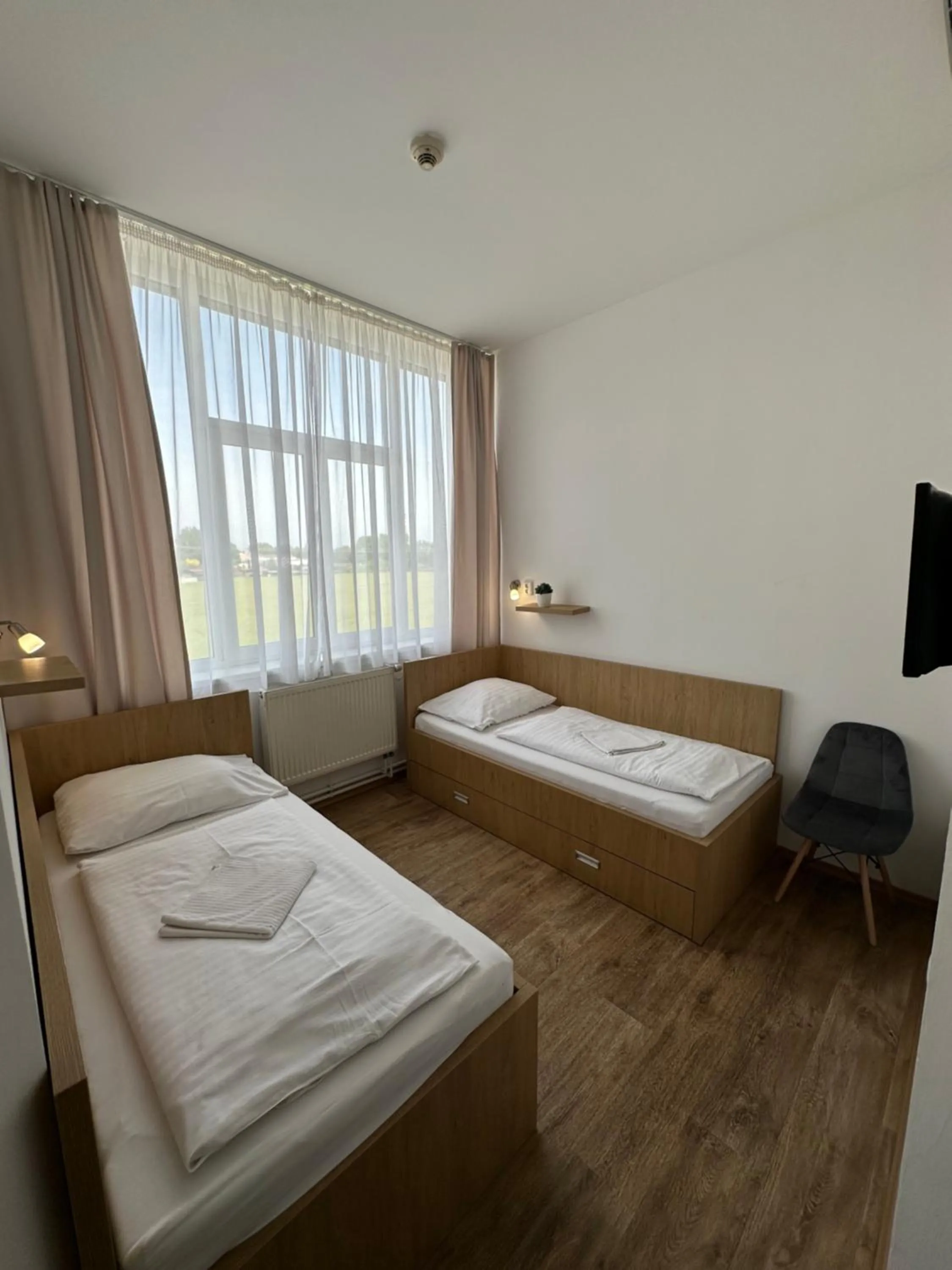 Bed in Penzion Raketa Bowling