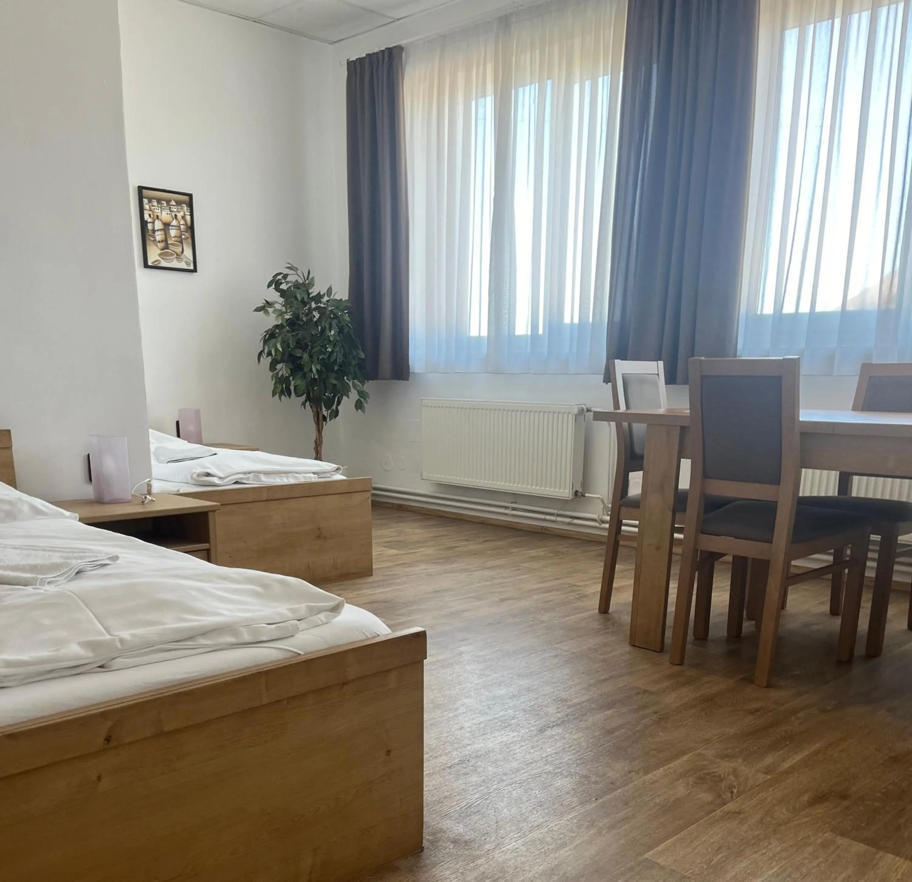 Apartment - Ground Floor in Penzion Raketa Bowling