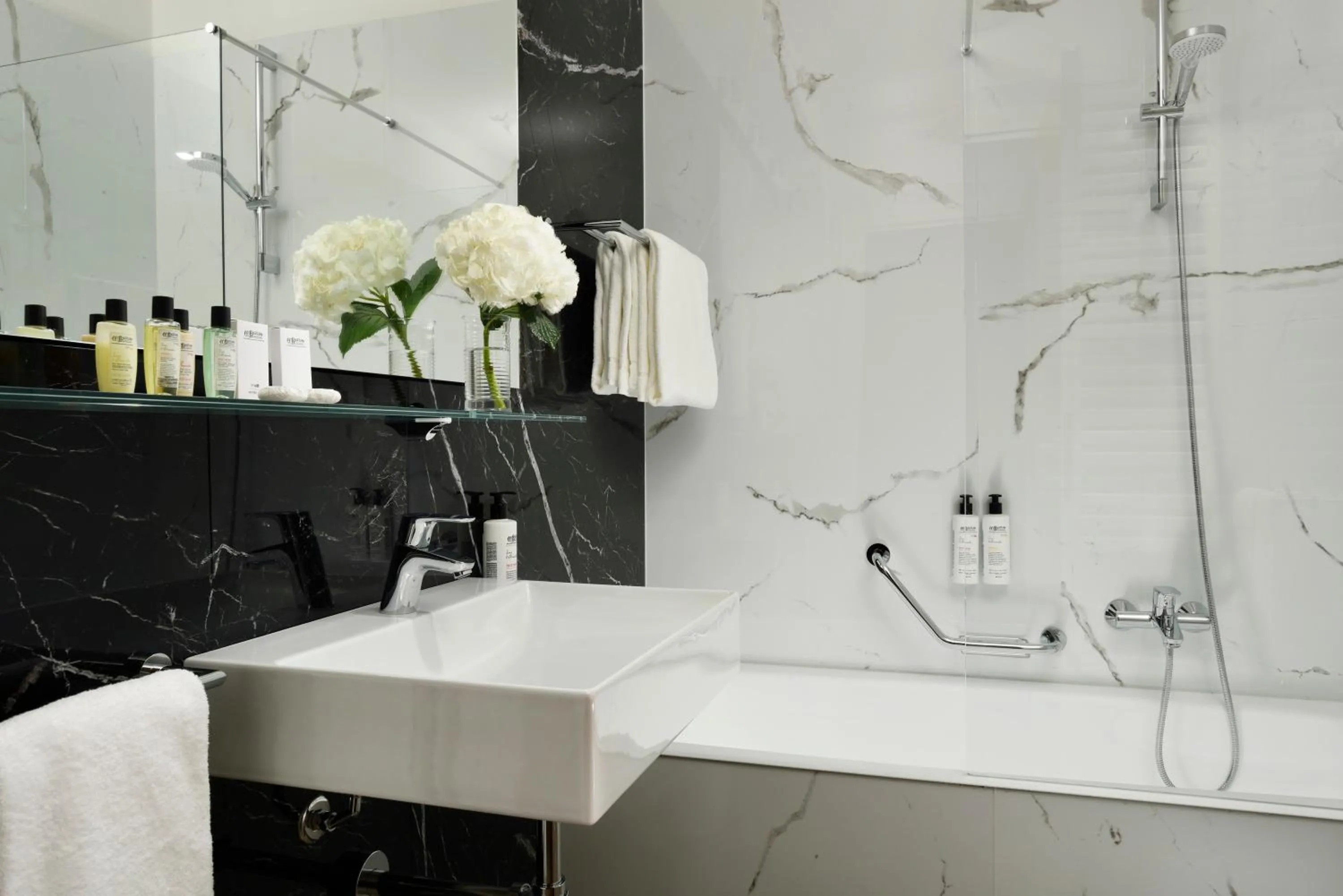 Bathroom in Hotel Continental Wellness & Spa