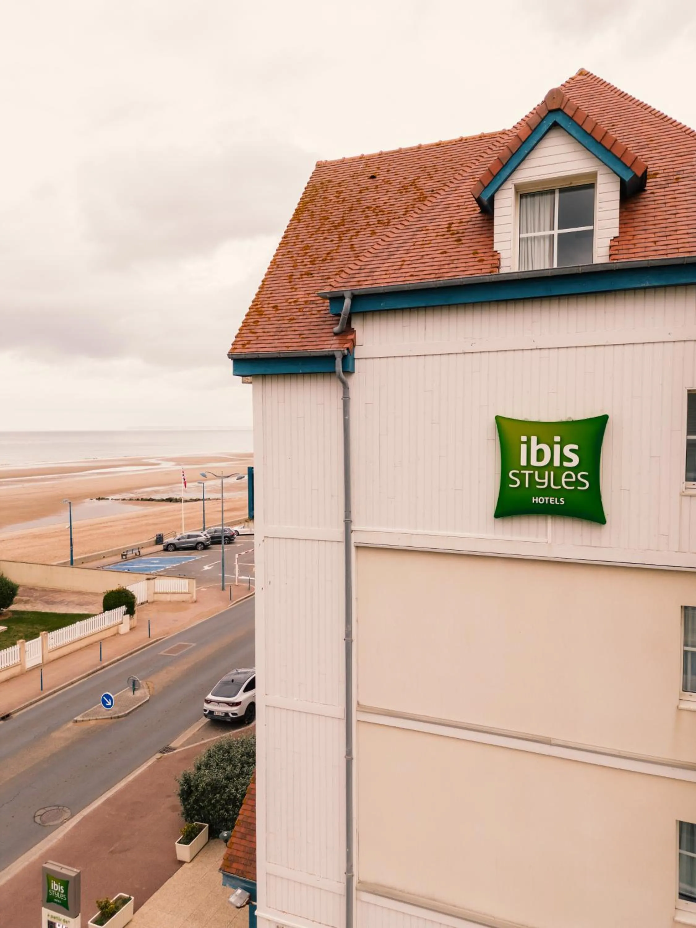 Property building in ibis Styles Deauville Villers Plage