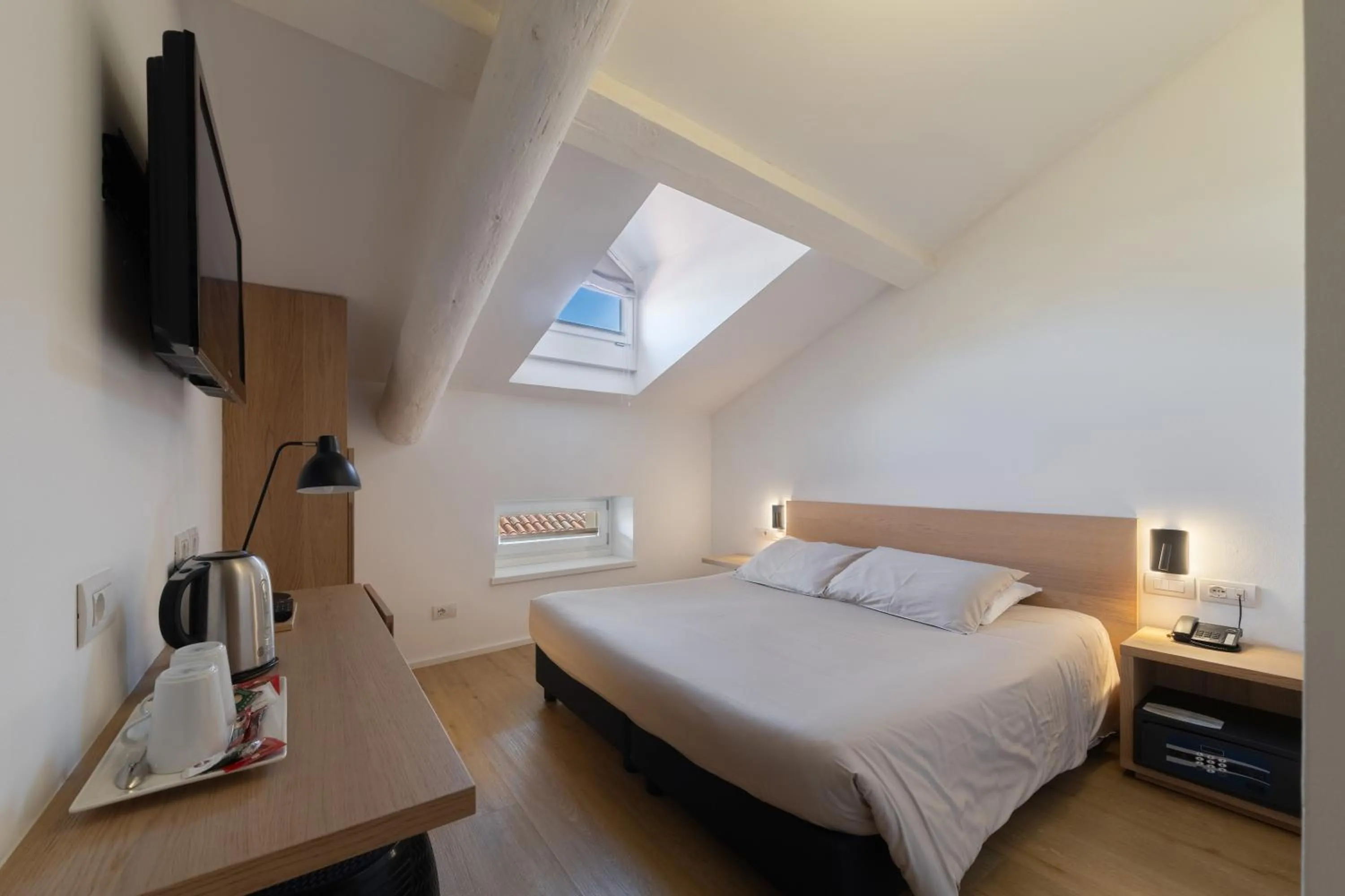 Bed in Hotel Lago Di Garda