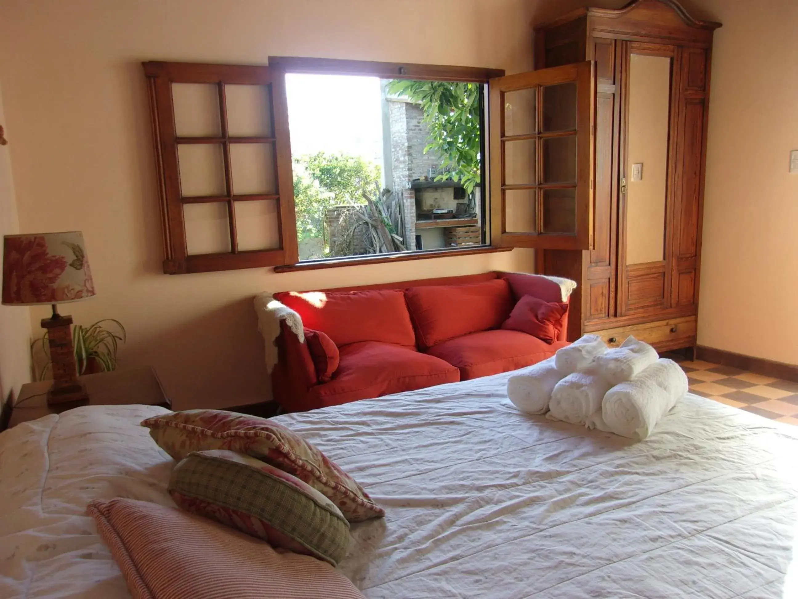 Deluxe Double or Twin Room with Garden View in La Posada de Don Segundo Deluxe Double or Twin Room with Garden View in La Posada de Don Segundo