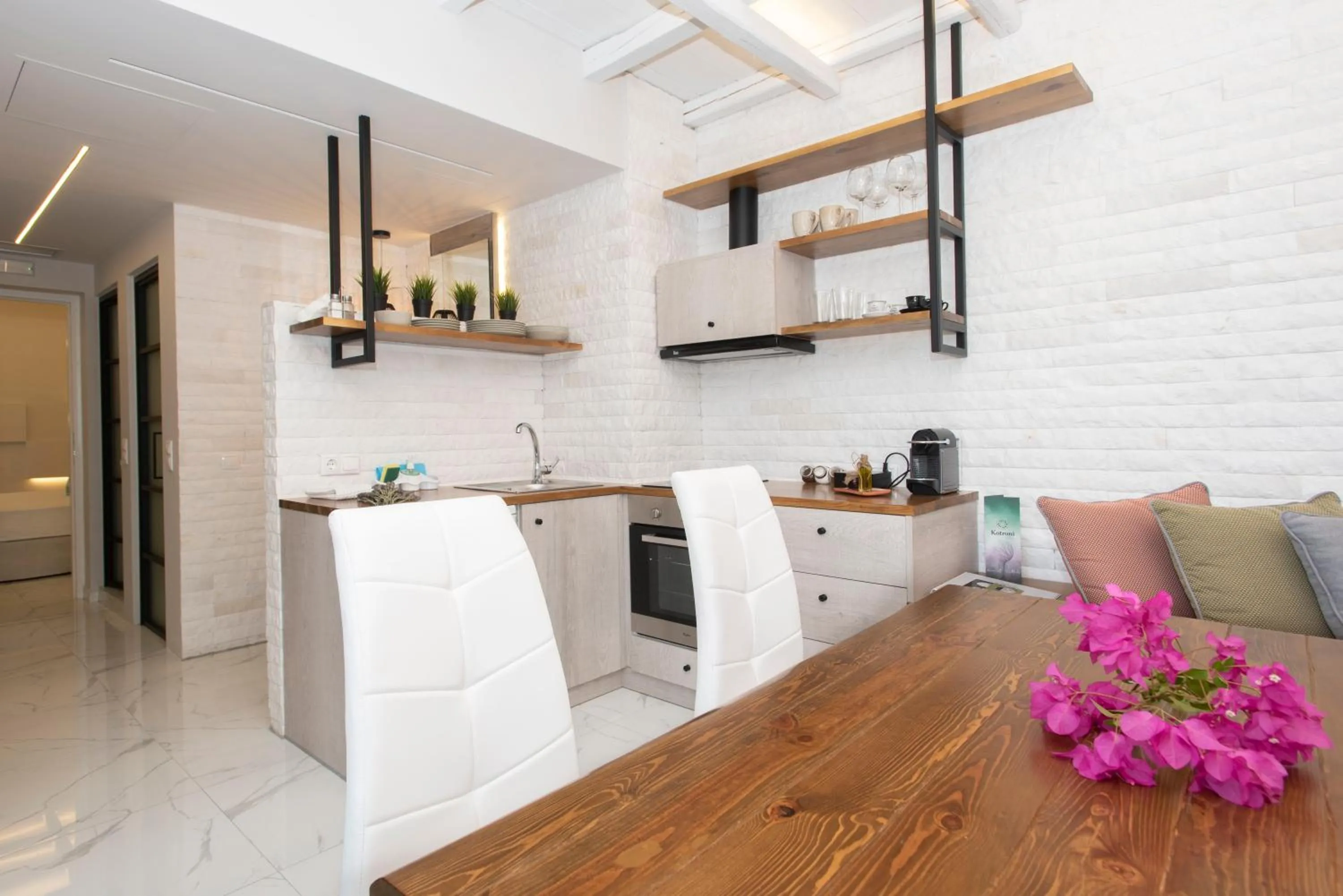 Kitchen or kitchenette in Kotroni Villas
